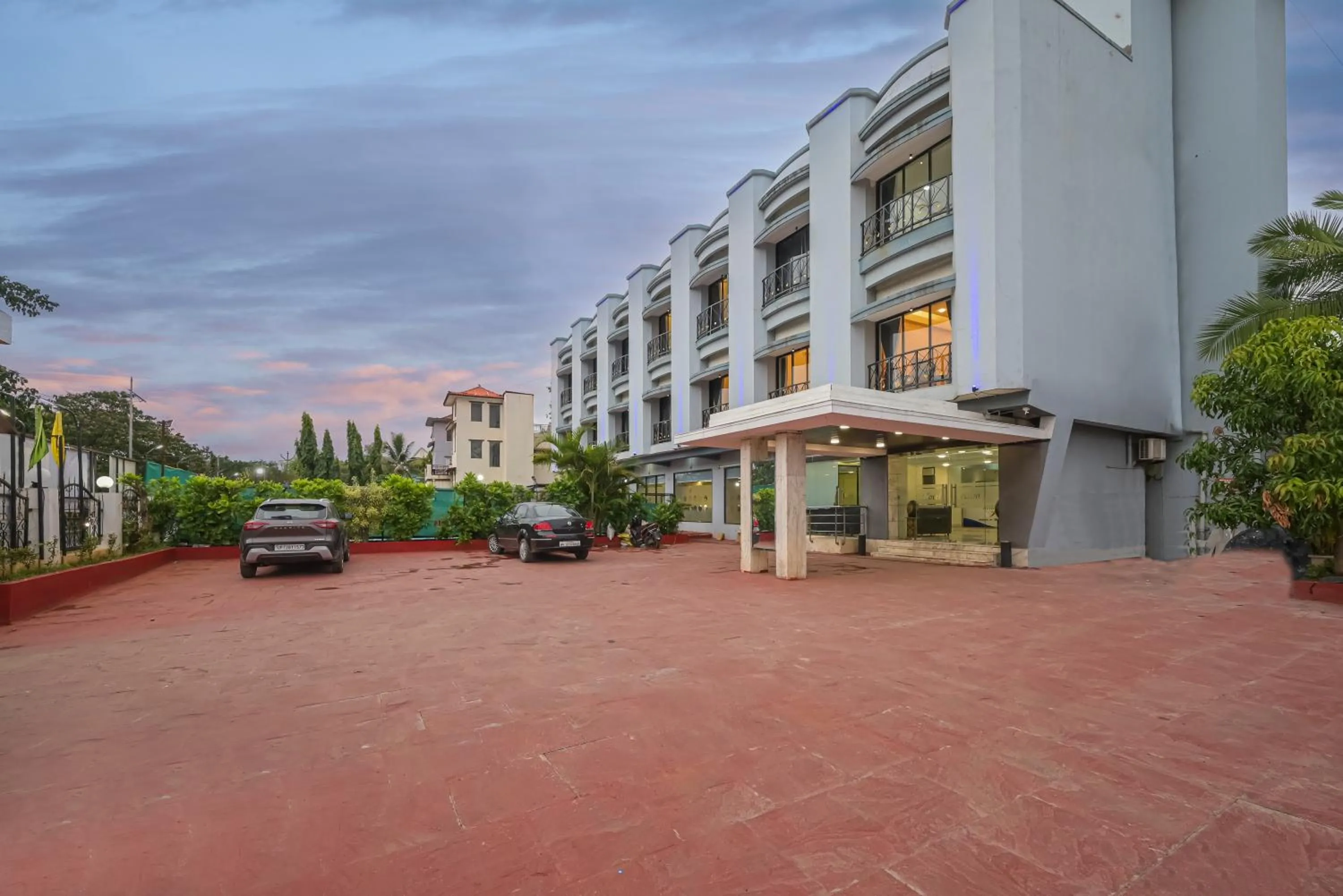 Property building in Hotel Aristro Lonavala