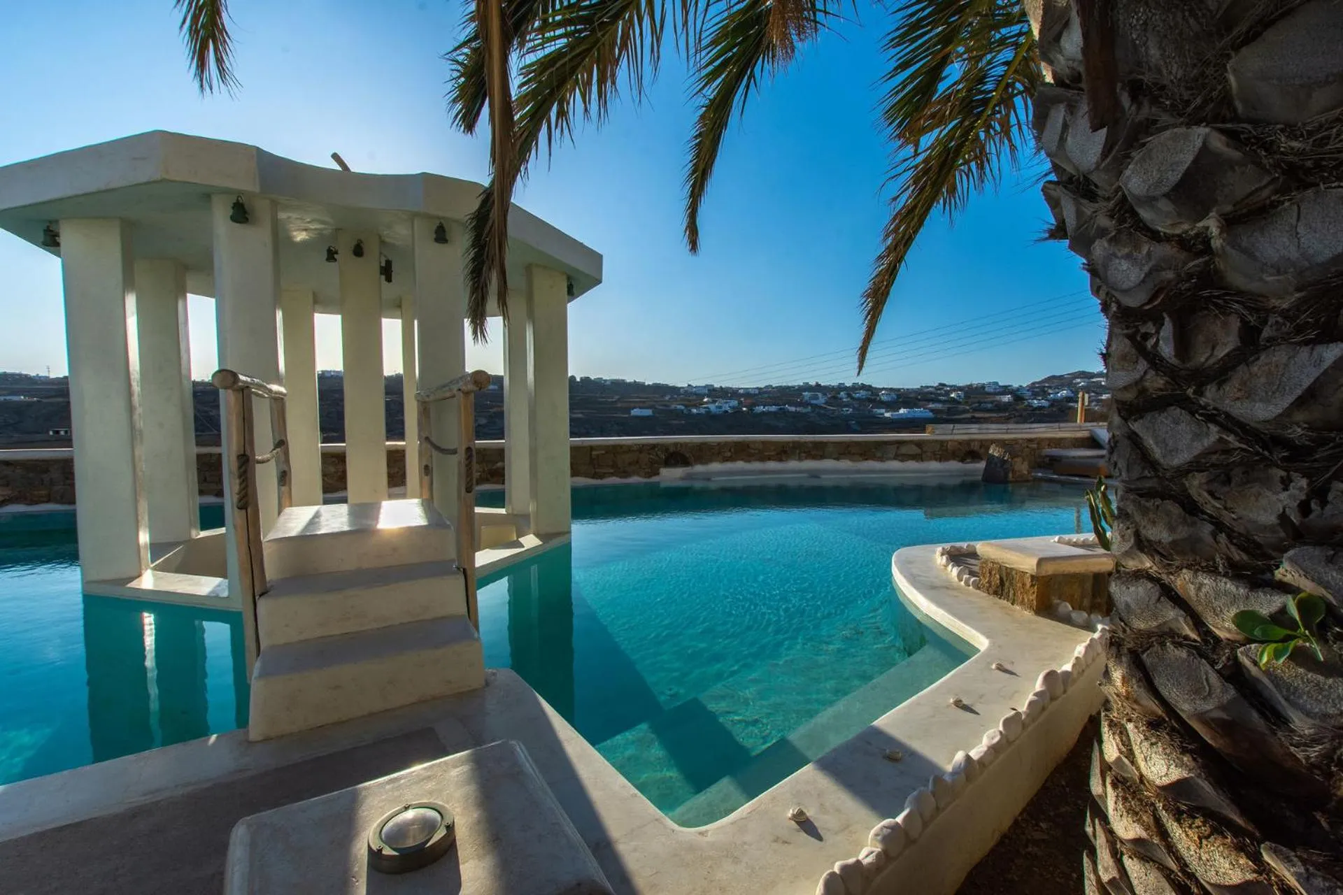 Property building in Bebis House