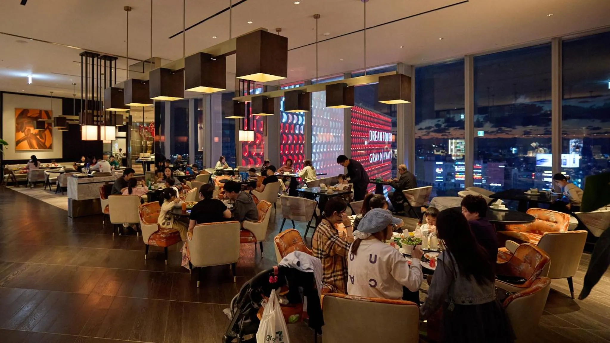 Lounge or bar in Grand Hyatt Jeju