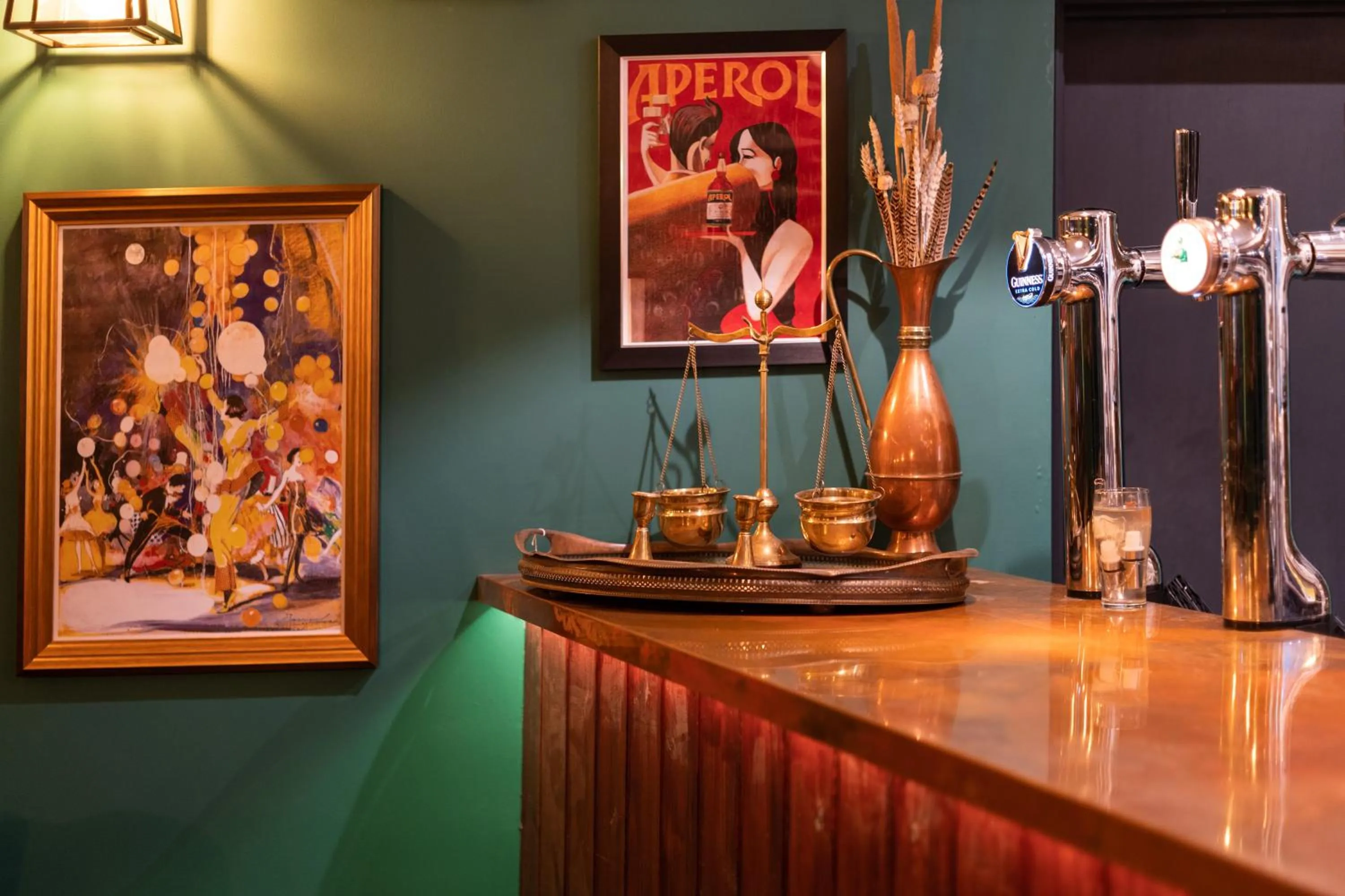 Tithe Barn - Self Check In Hotel