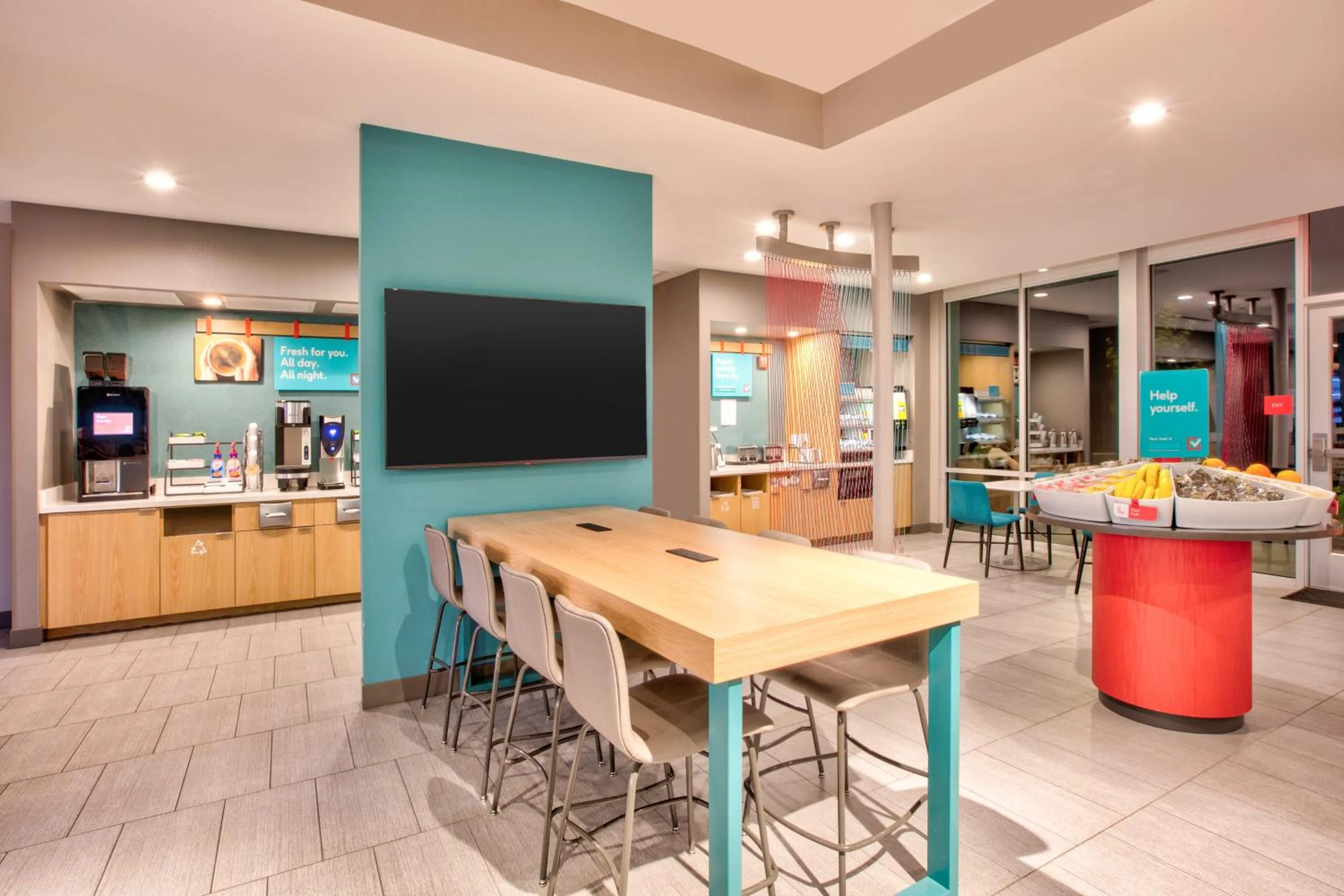 Restaurant/places to eat in avid hotel Austin - Tech Ridge by IHG