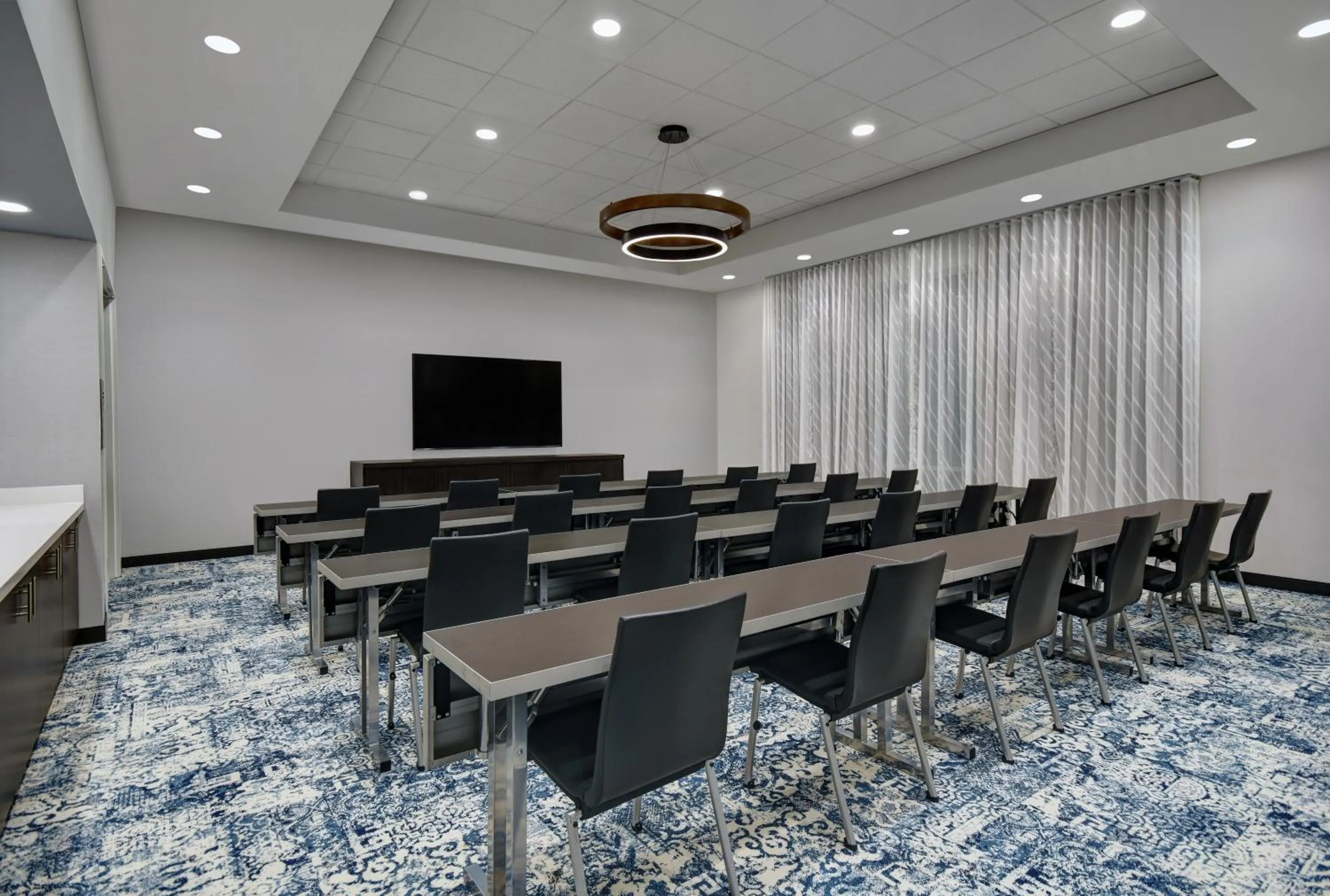 Meeting/conference room in Holiday Inn Express - Houston - Galleria Area by IHG