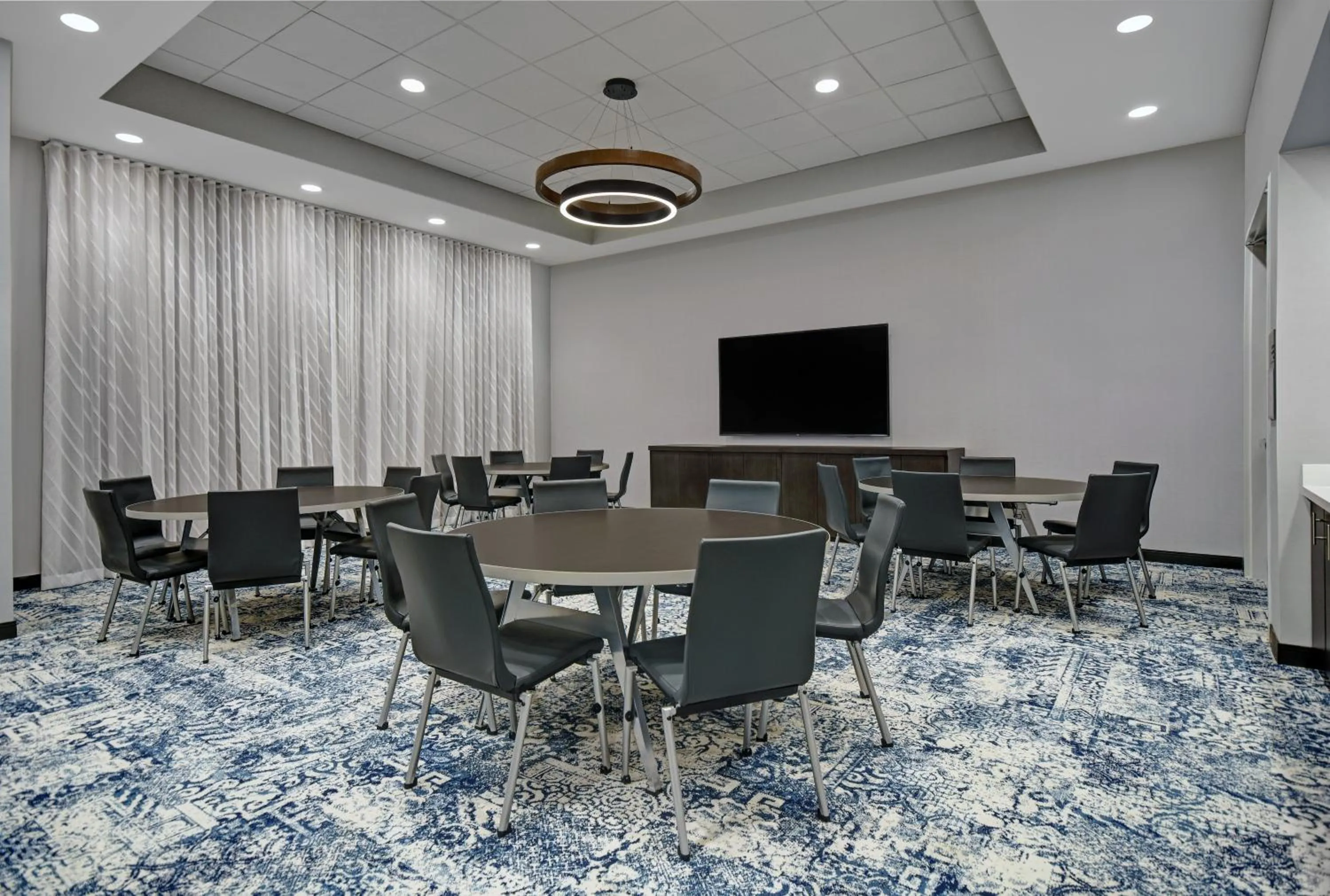 Meeting/conference room in Holiday Inn Express - Houston - Galleria Area by IHG