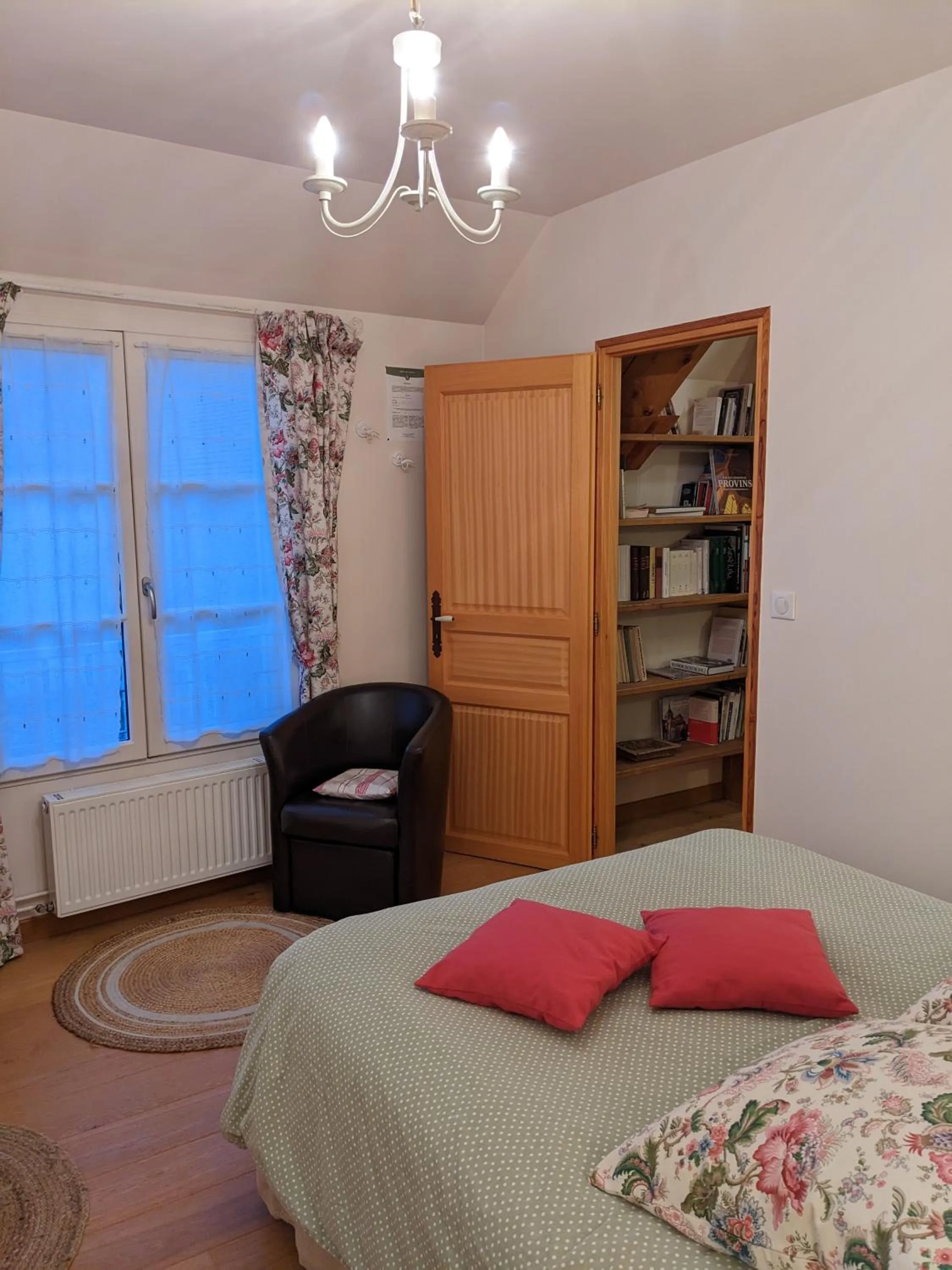 Bedroom, Bed in Maison Vérosia