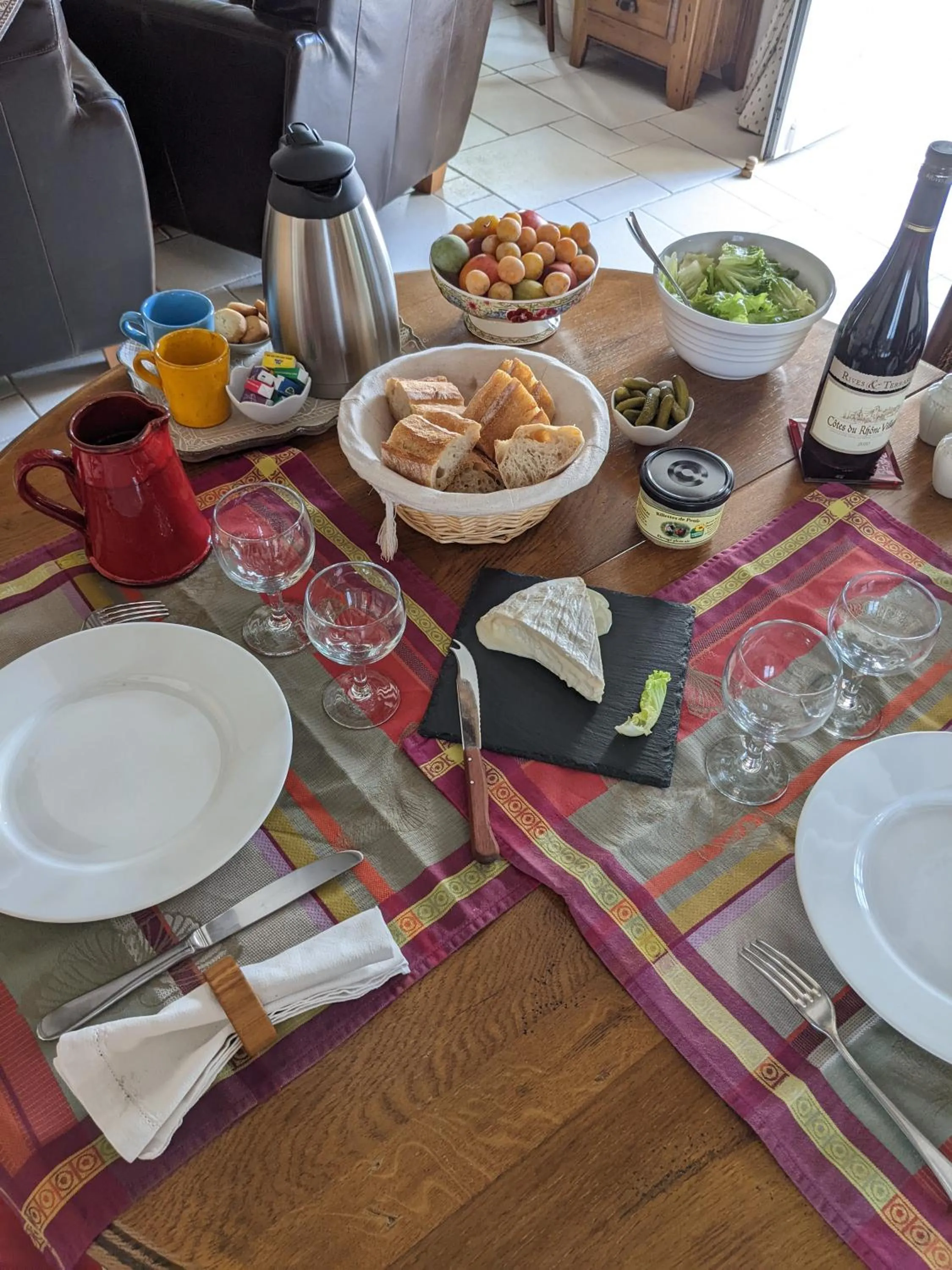 Food and drinks in Maison Vérosia