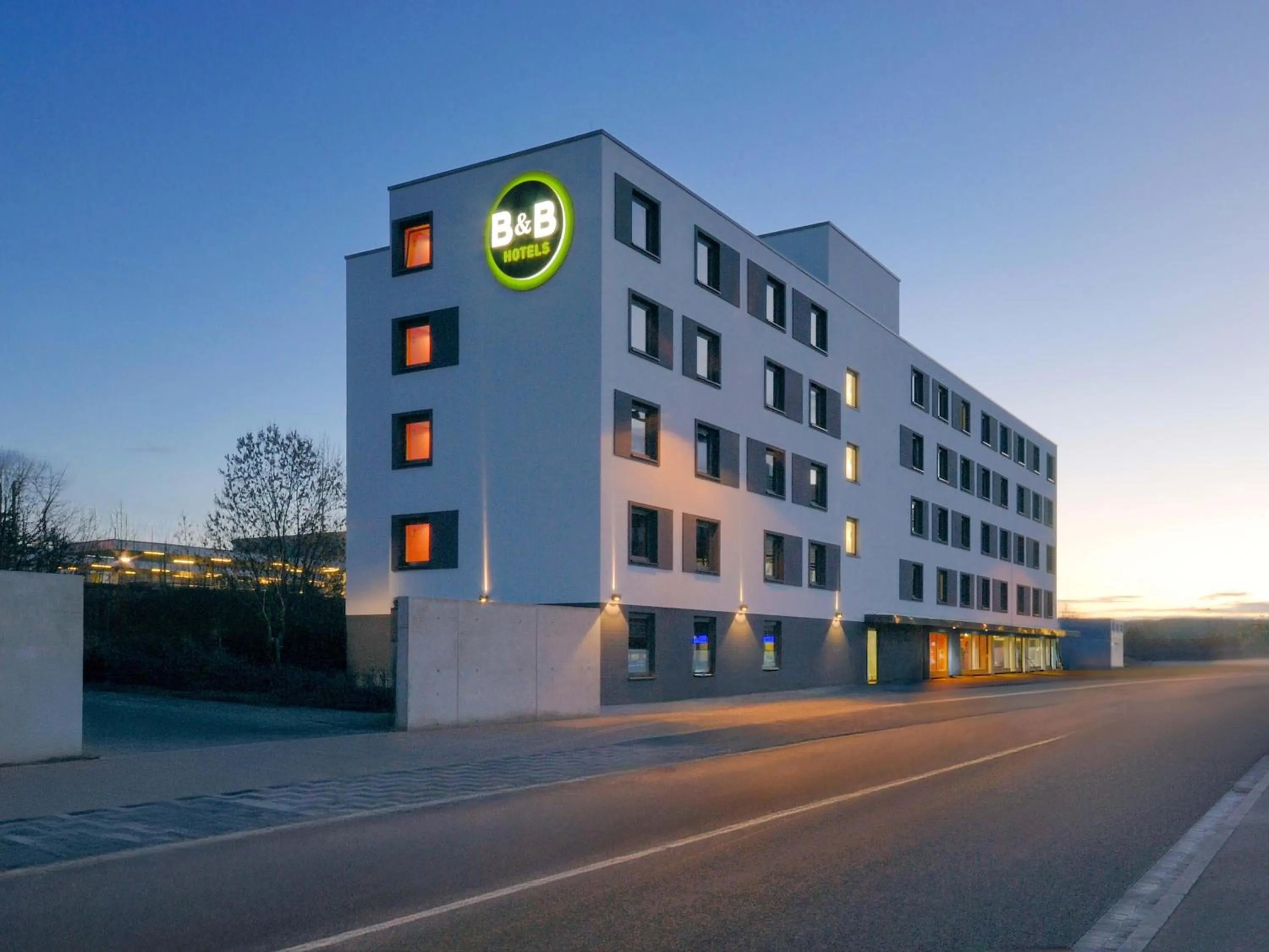 Property building in B&B Hotel Böblingen