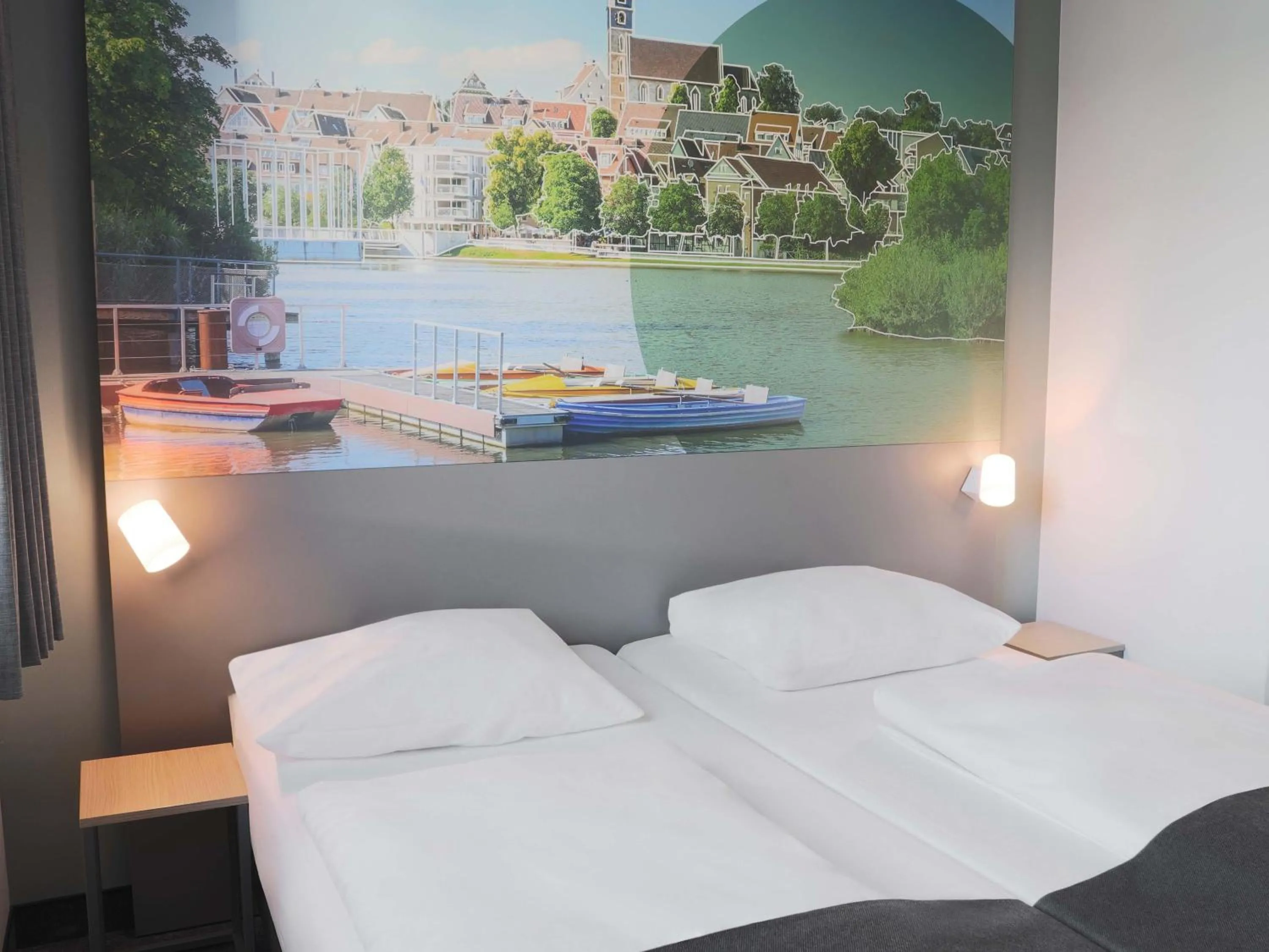 Bed in B&B Hotel Böblingen