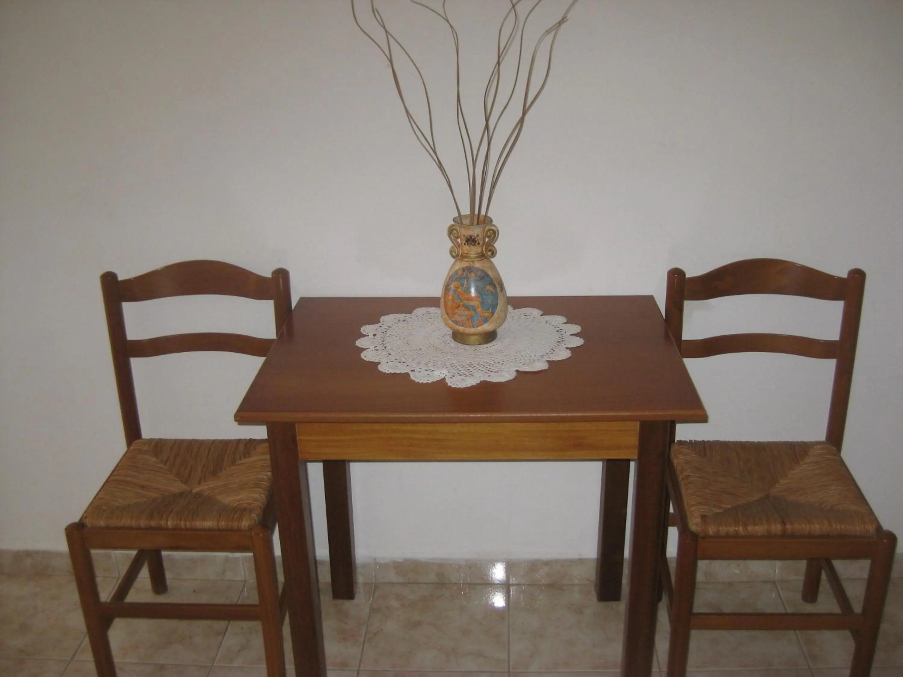 Photo of the whole room in Agalos Studios