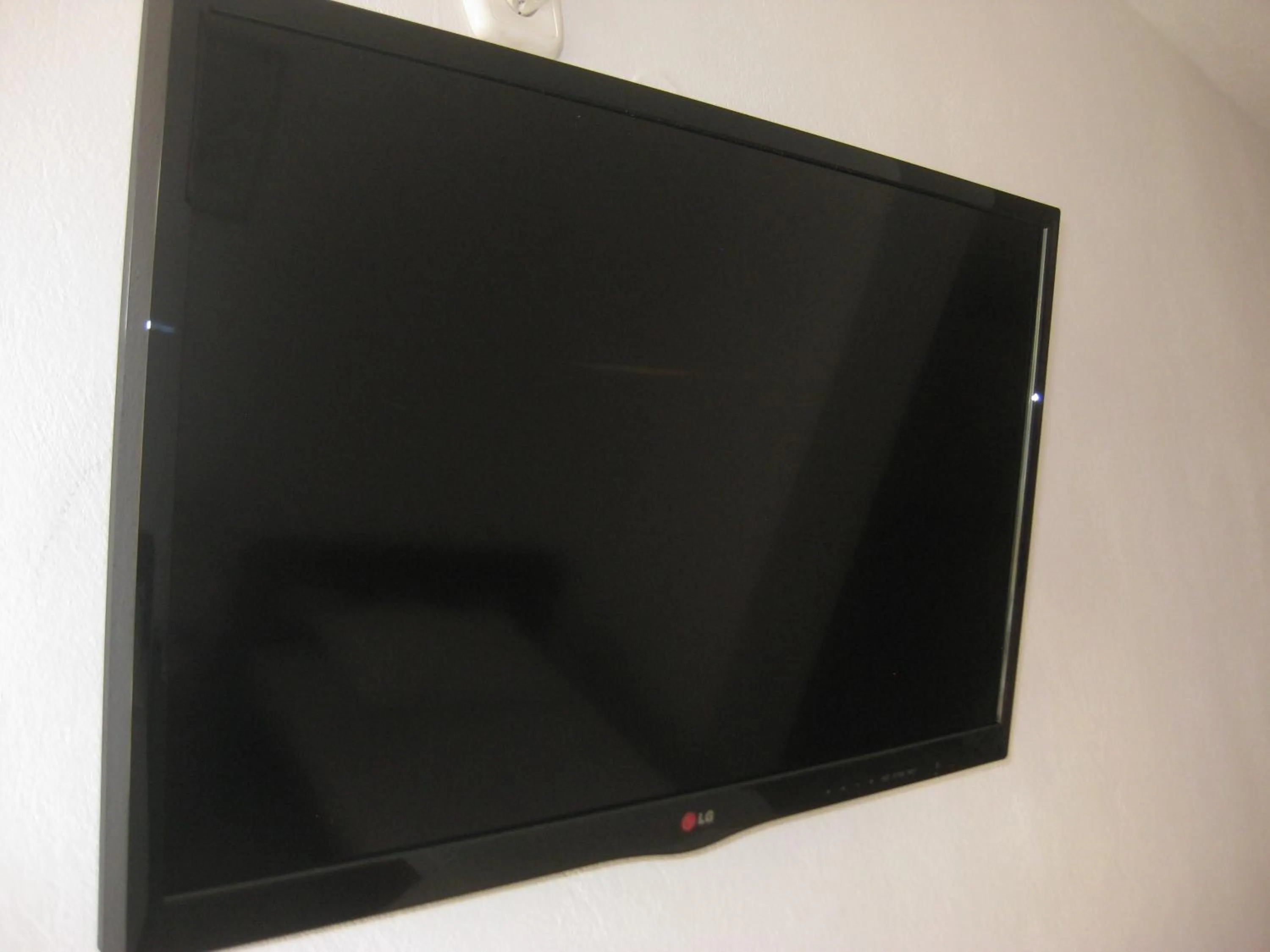 TV and multimedia in Agalos Studios