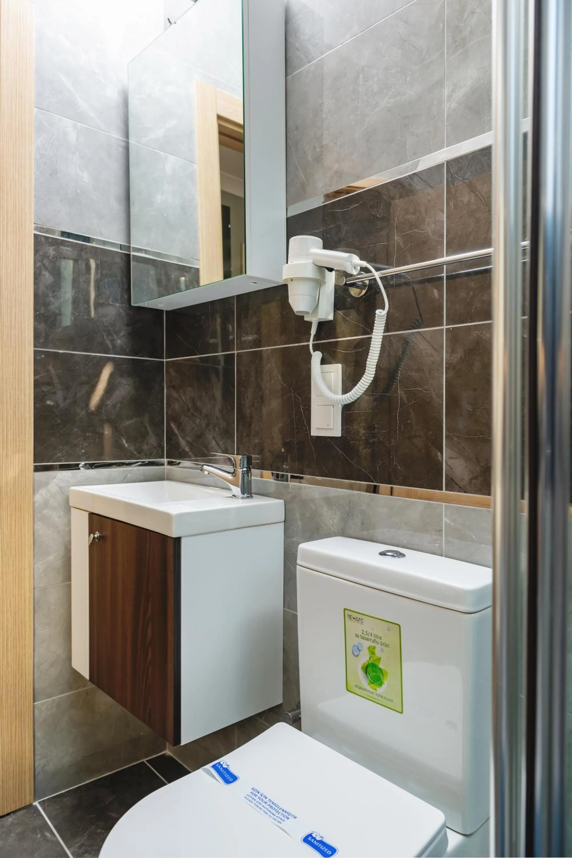 Bathroom in Gloria Suites Old City