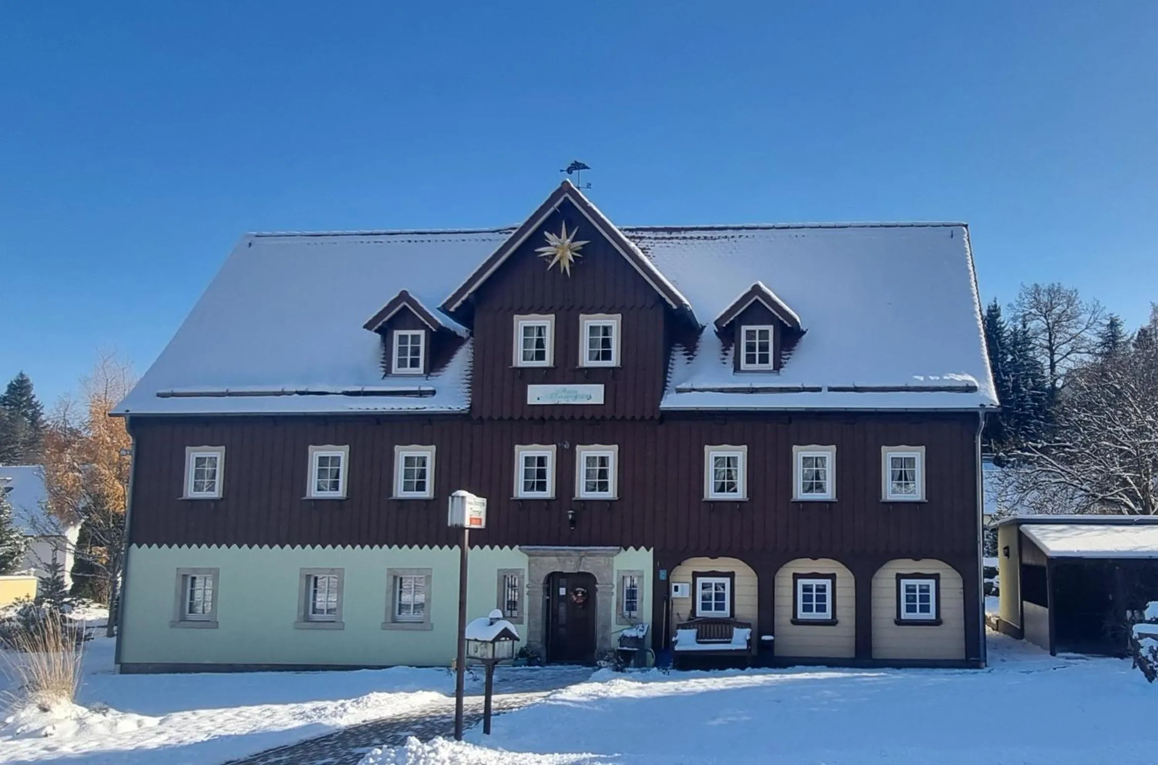 Property building in Pension Immergrün