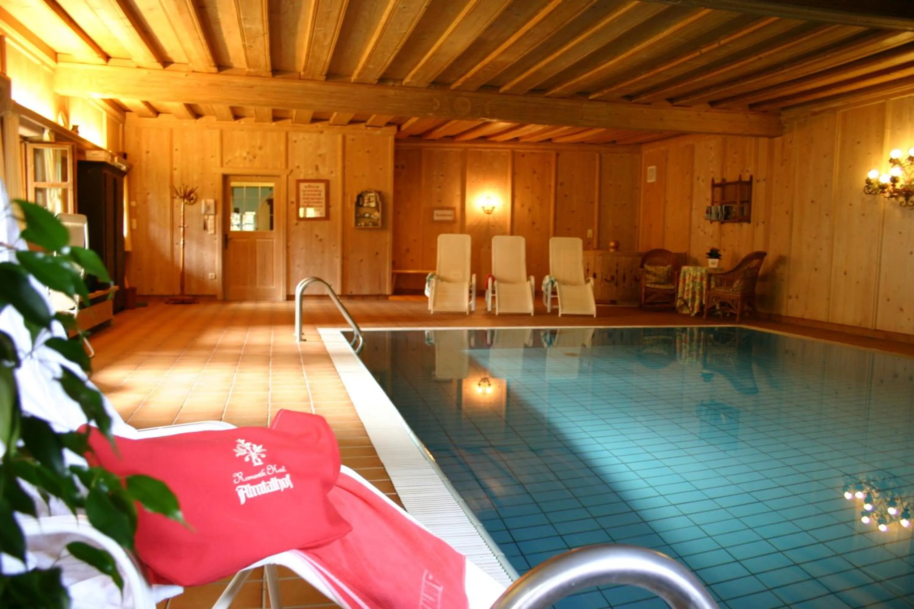 Swimming pool in Romantikhotel Almtalhof
