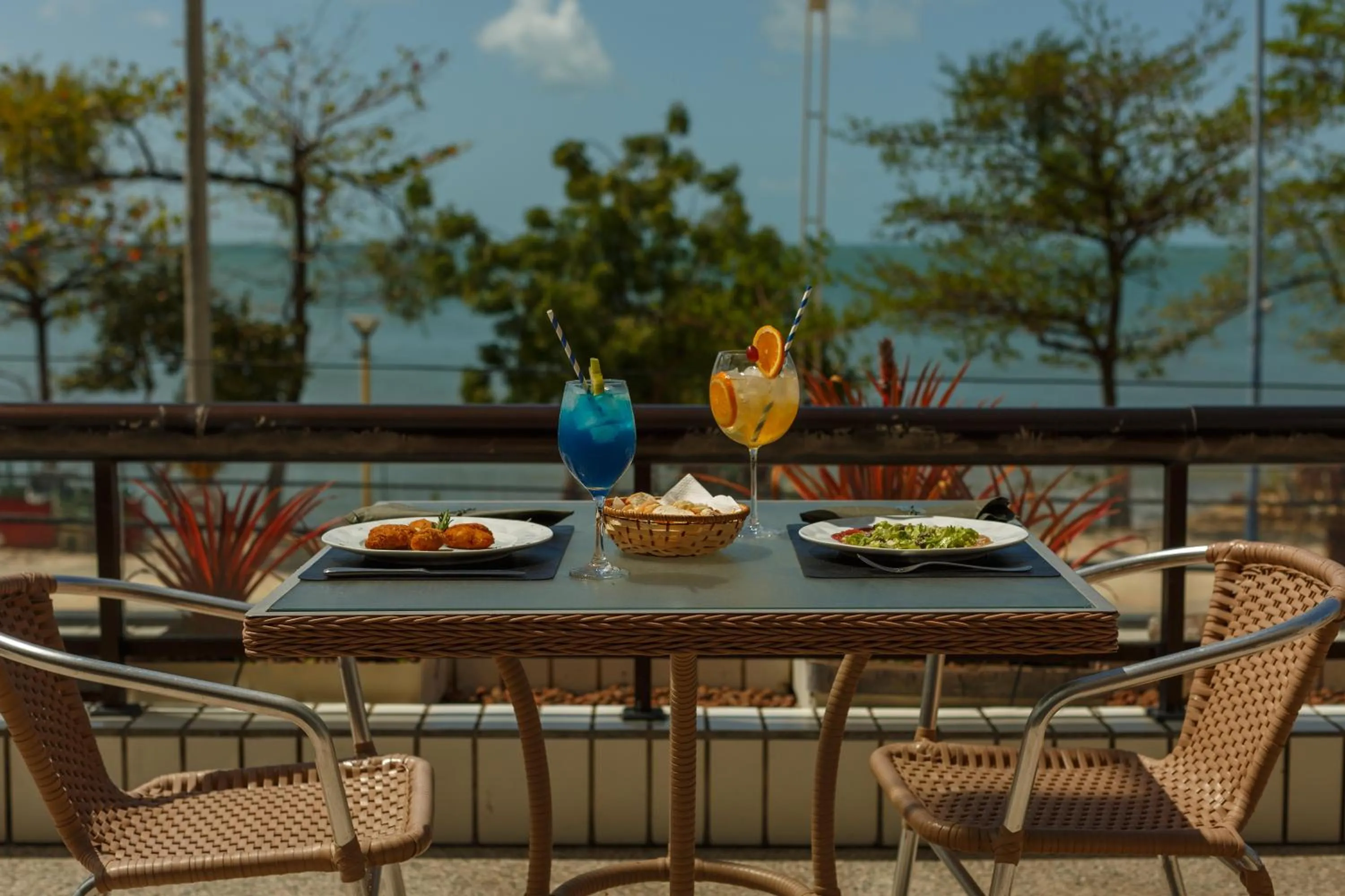 Restaurant/places to eat in Blue Tree Towers Fortaleza Beira Mar