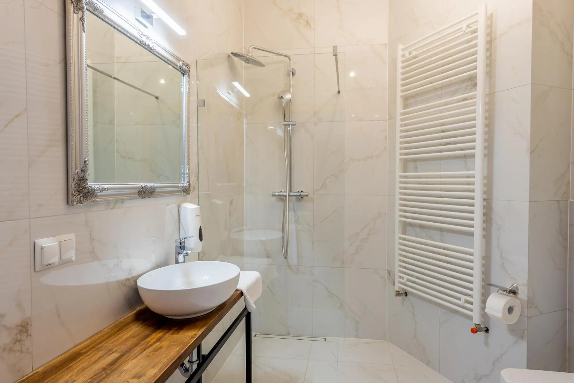 Kamienica Zamenhofa - Apartamenty na wynajem