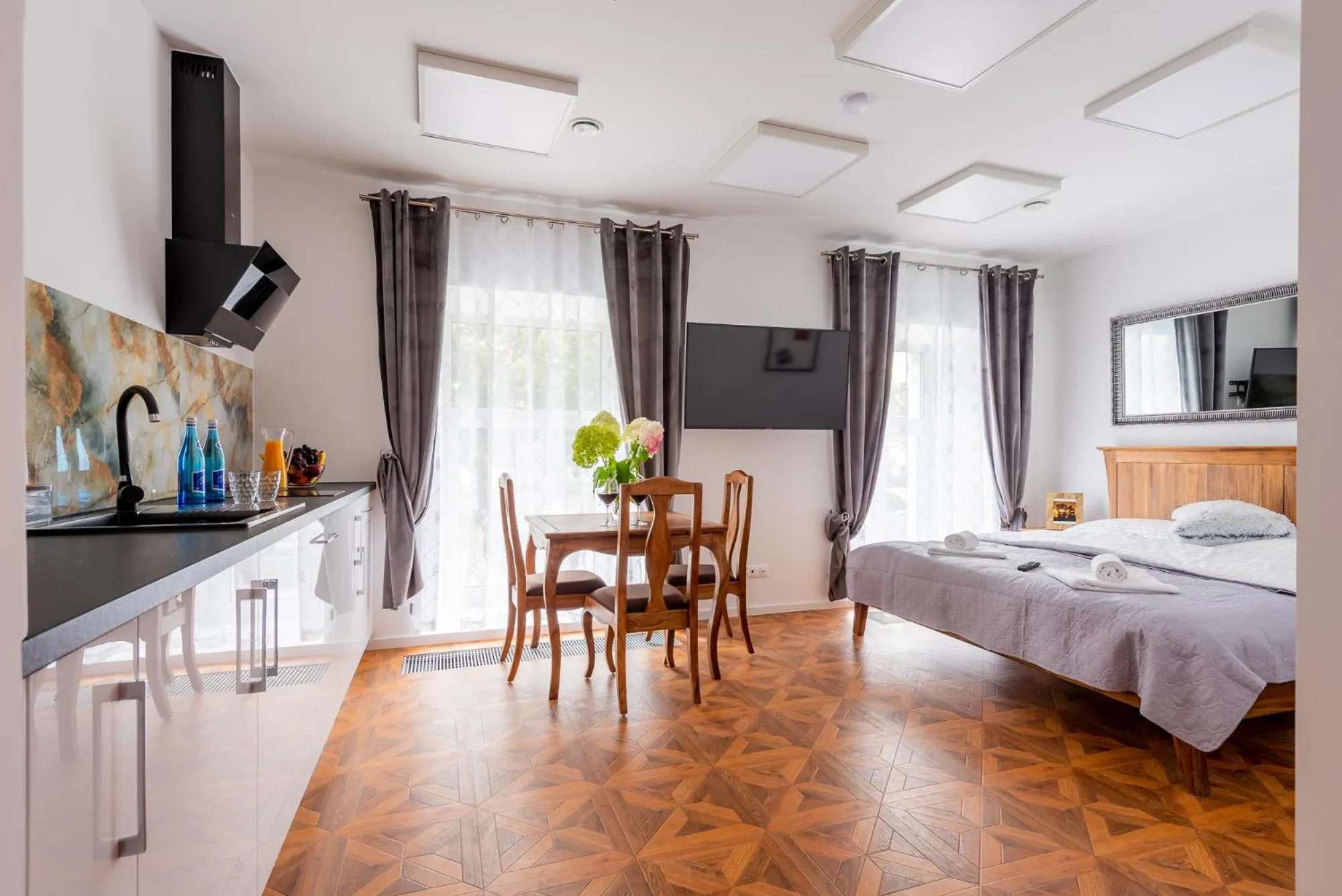 Bed in Kamienica Zamenhofa - Apartamenty na wynajem