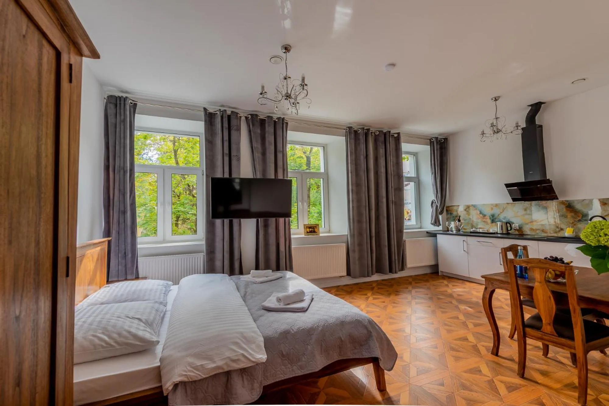 Kamienica Zamenhofa - Apartamenty na wynajem