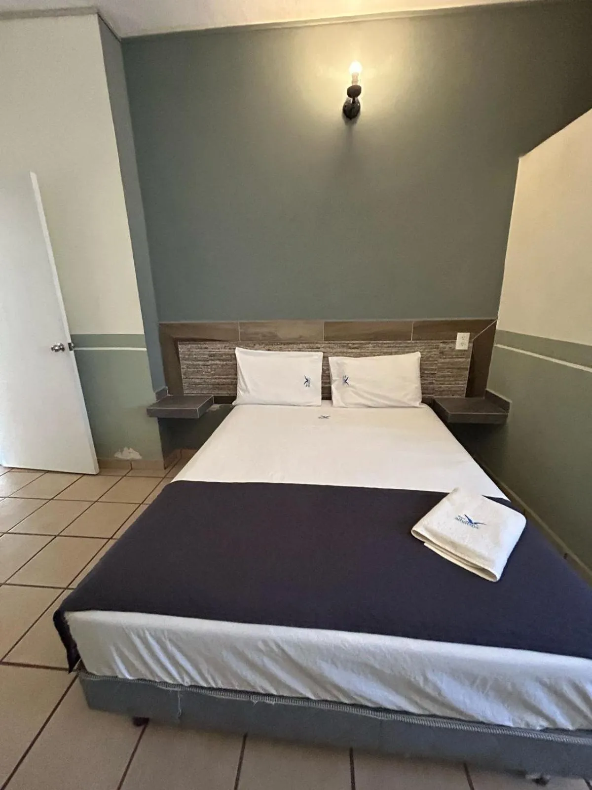 Bed in Hotel Albatros Peñita-Guayabitos Nayarit