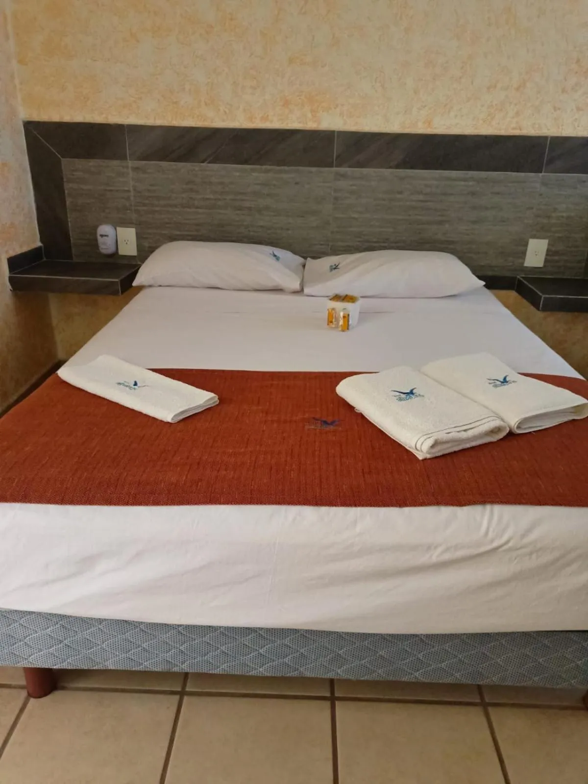 Bed in Hotel Albatros Peñita-Guayabitos Nayarit