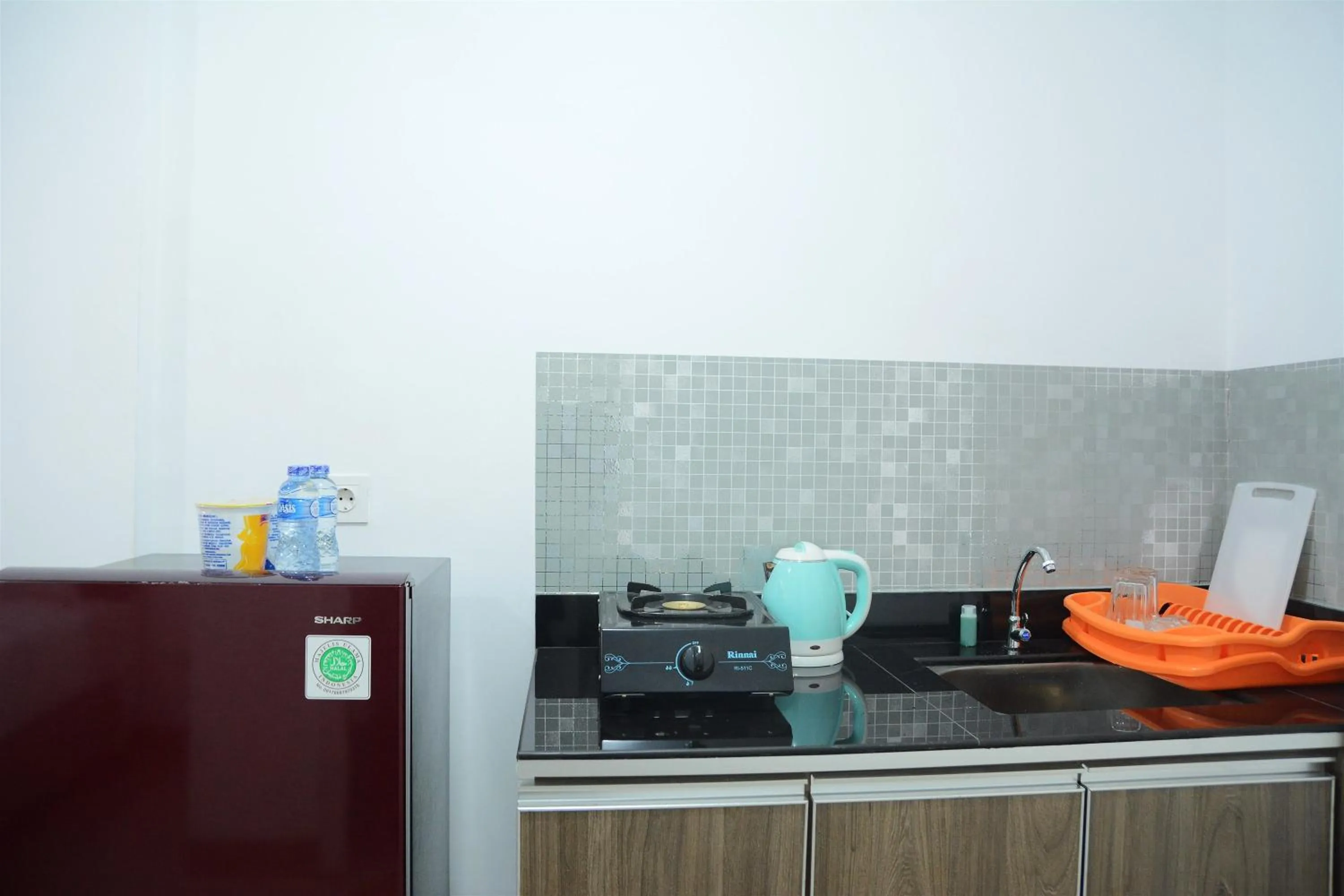 Comfy Studio Poris 88 Apartment By Travelio