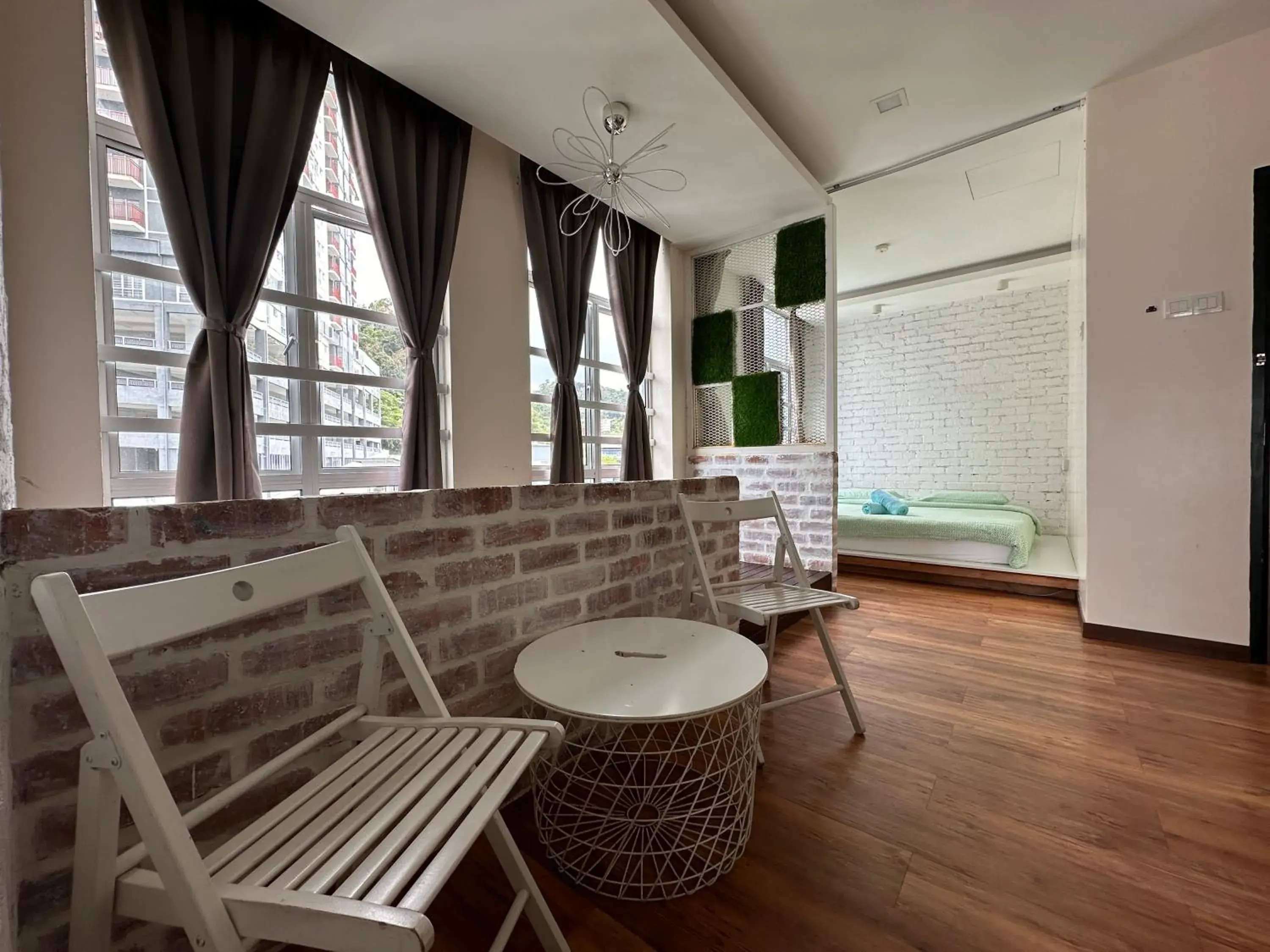 Suite in Snooze TOO Suite in Snooze TOO