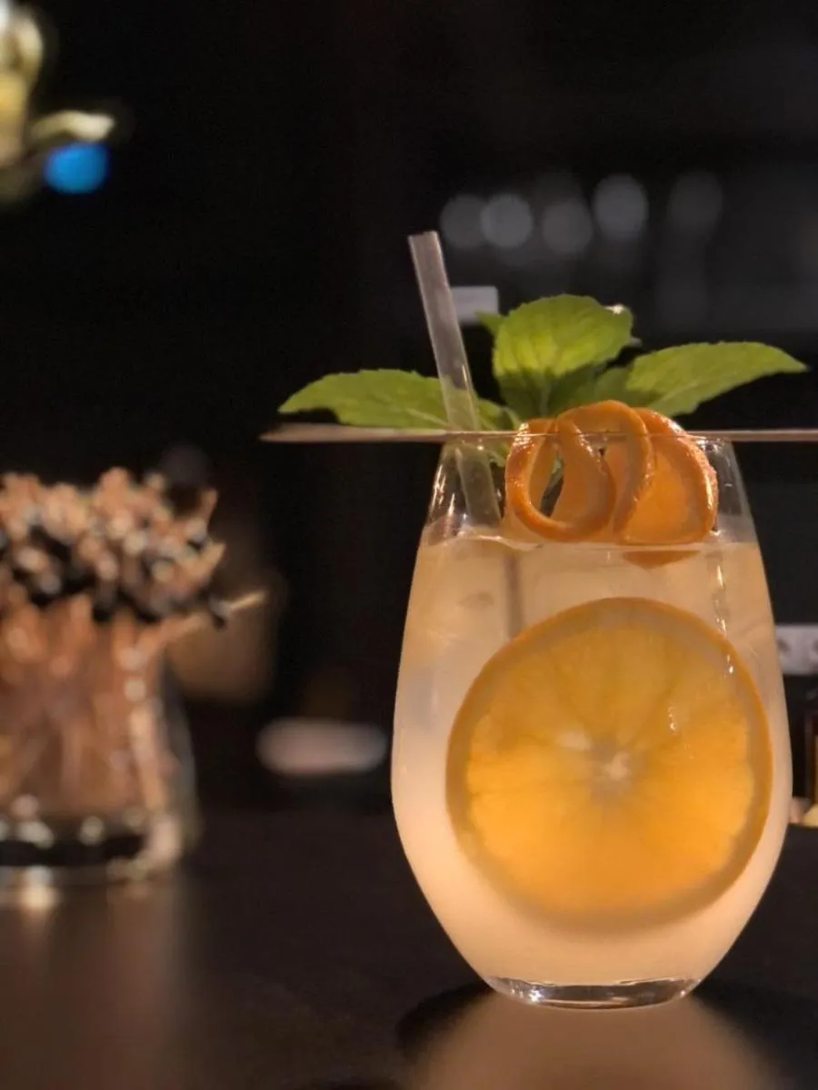 Restaurant/places to eat in Primma Hotel