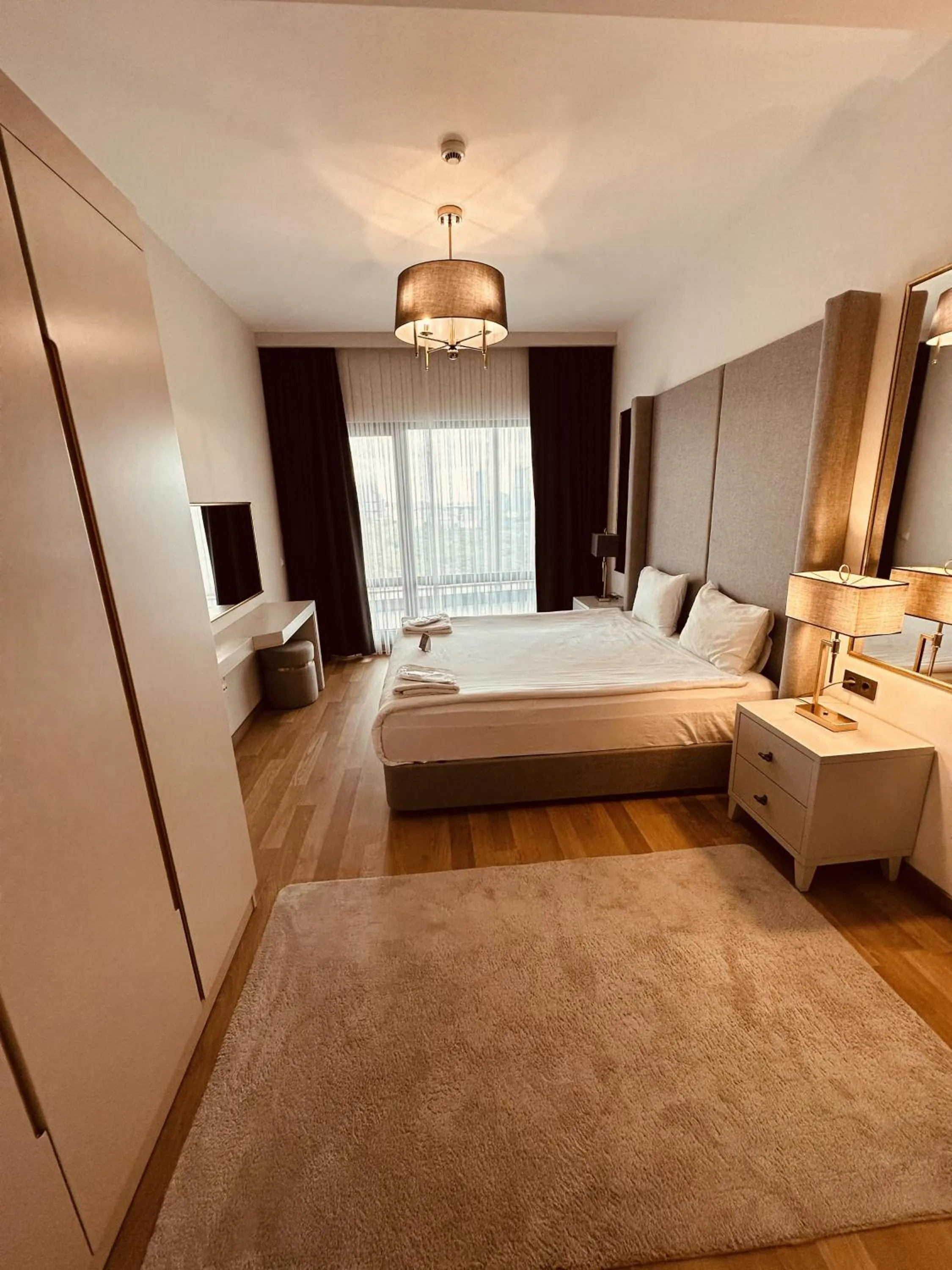 Bedroom, Bed in Maslak Aparts