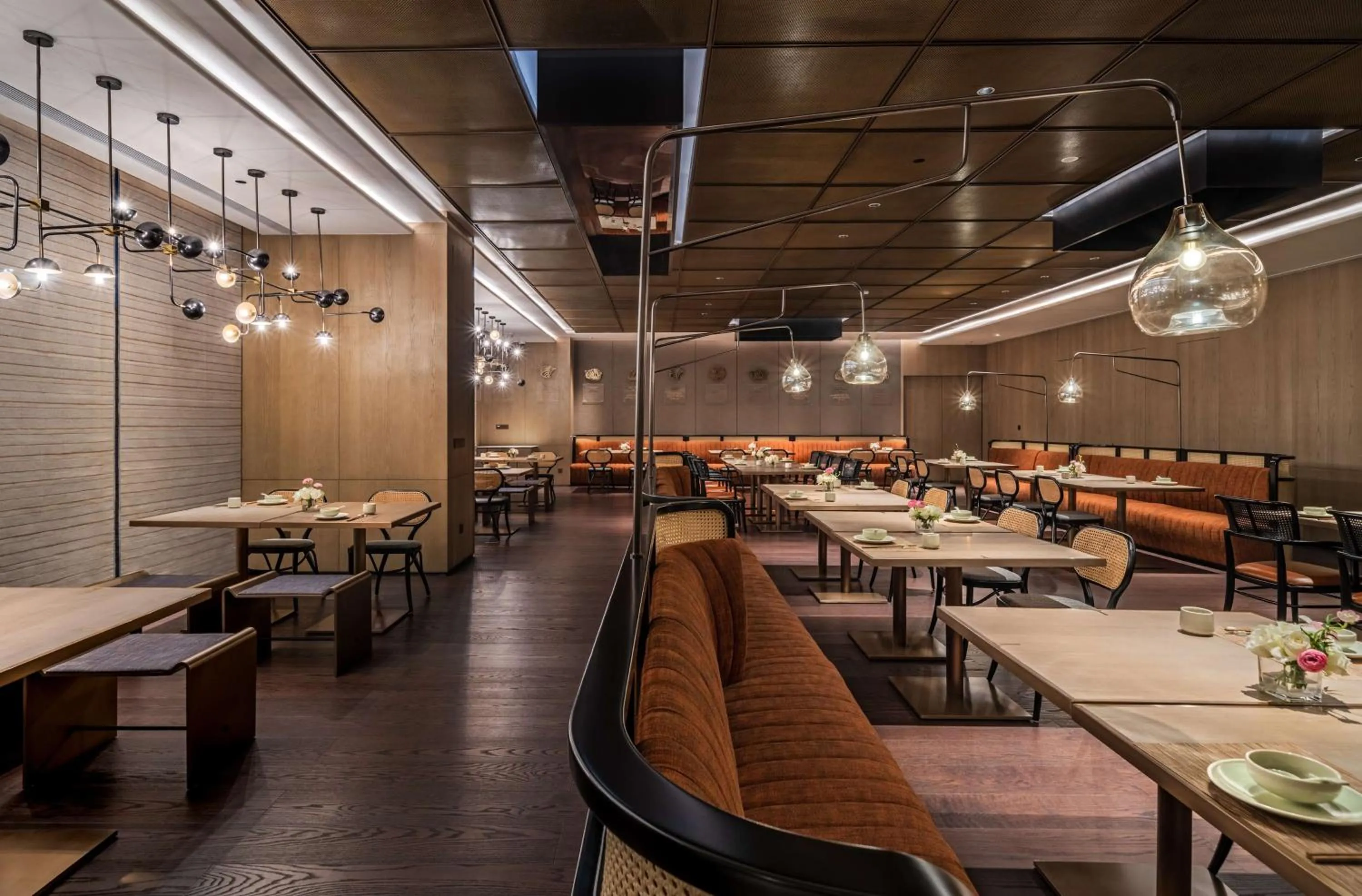 Restaurant/places to eat in Hilton Shenzhen World Exhibition & Convention Center - Only 5 minutes' walk to WECC