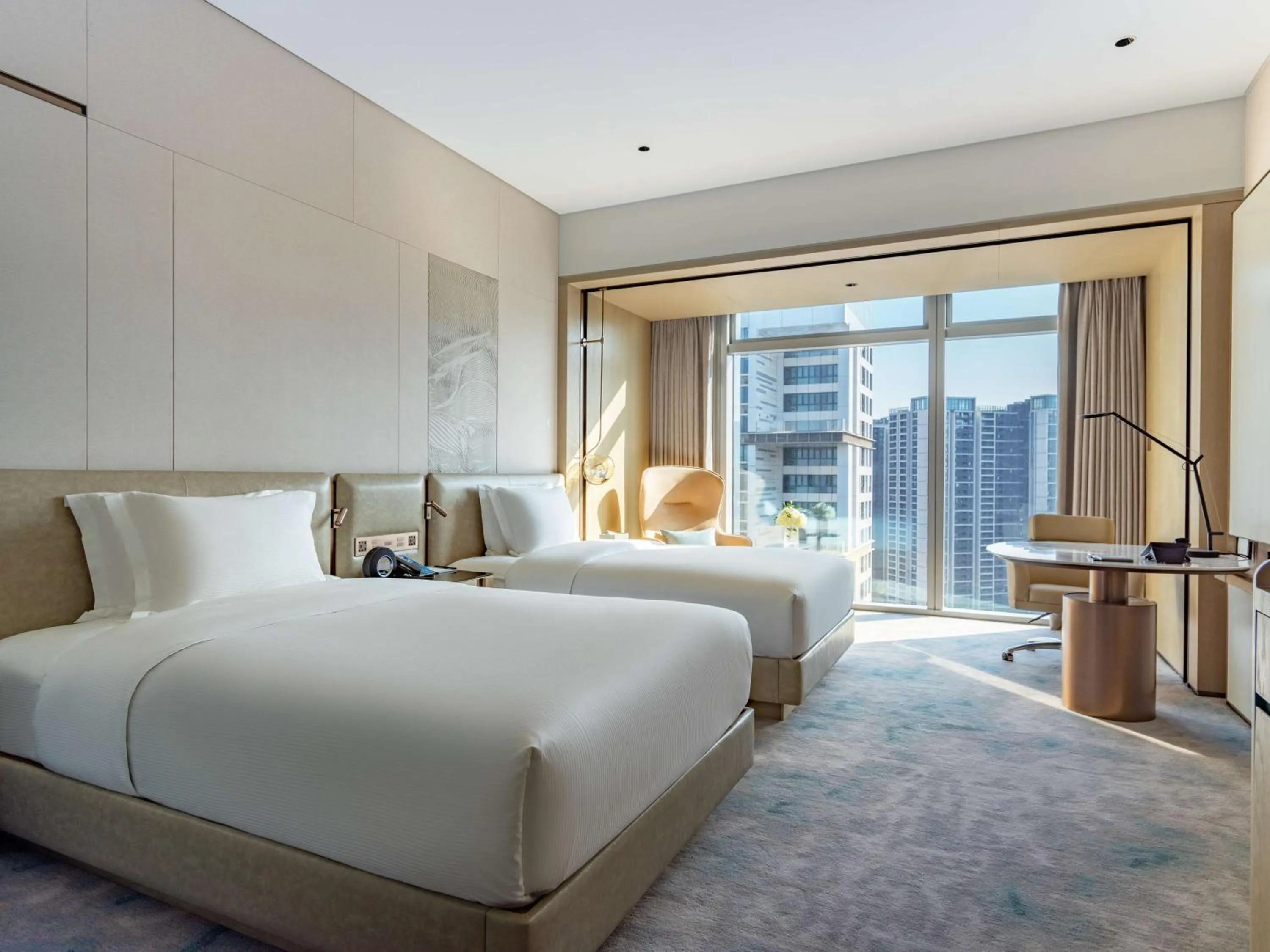 Bedroom, Bed in Hilton Shenzhen World Exhibition & Convention Center - Only 5 minutes' walk to WECC
