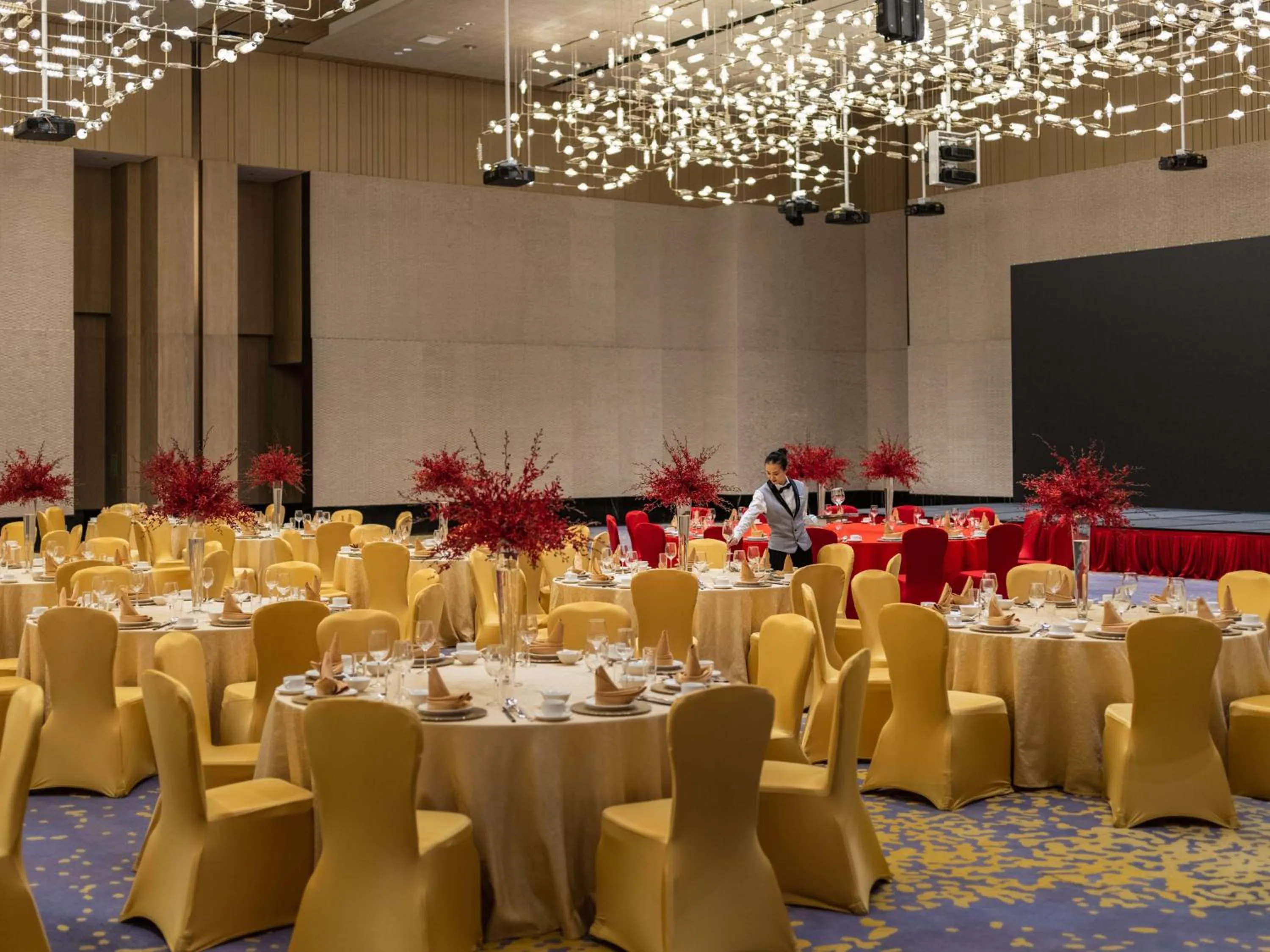 Meeting/conference room in Hilton Shenzhen World Exhibition & Convention Center - Only 5 minutes' walk to WECC
