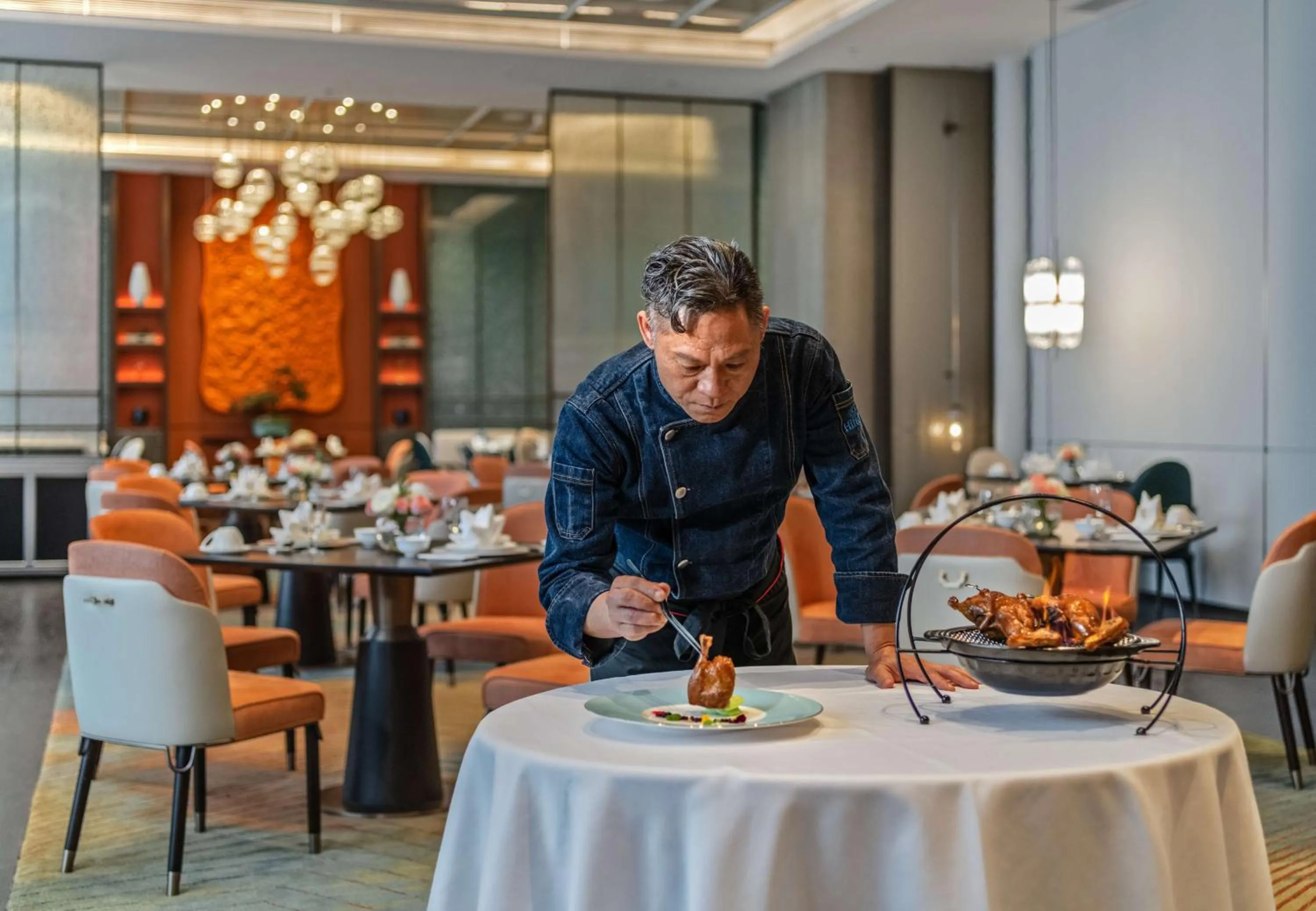 Restaurant/places to eat in Hilton Shenzhen World Exhibition & Convention Center - Only 5 minutes' walk to WECC