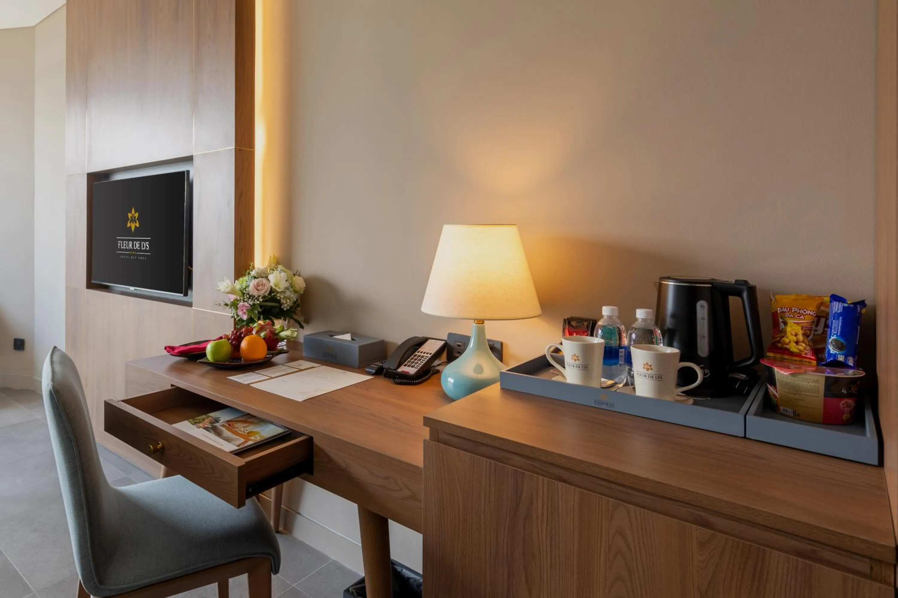 TV and multimedia in Fleur de Lys Hotel Quy Nhon