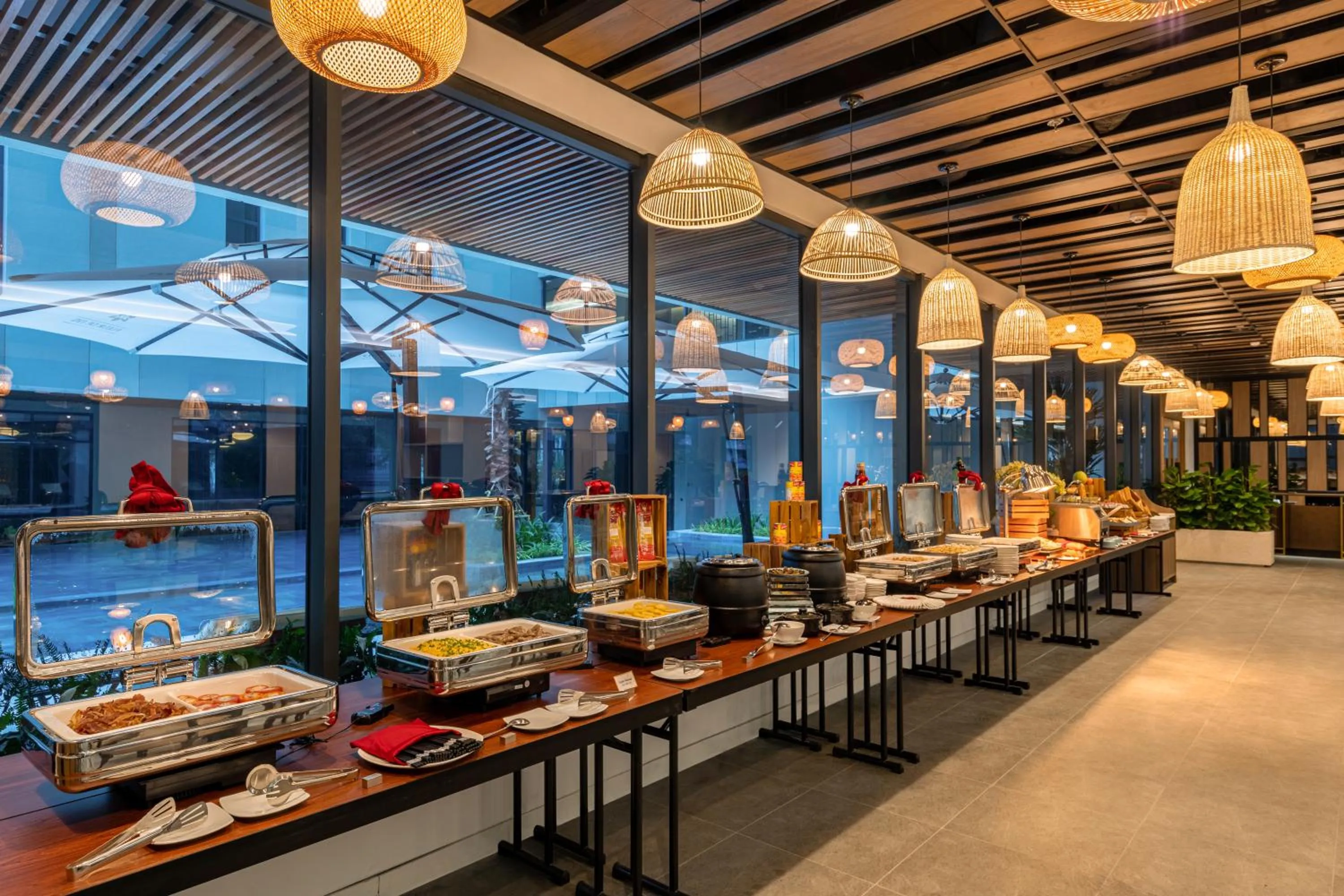 Restaurant/places to eat in Fleur de Lys Hotel Quy Nhon