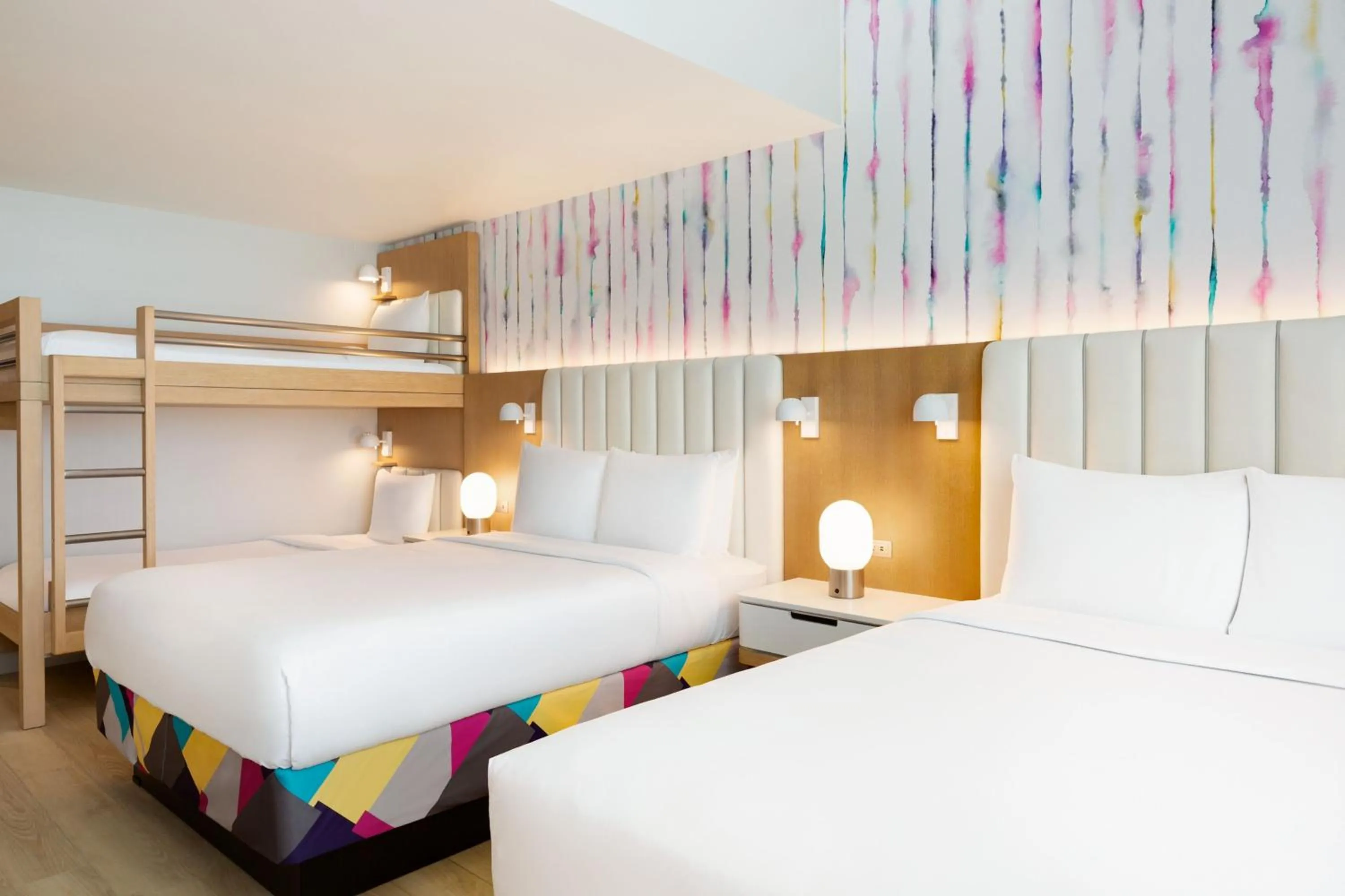 Photo of the whole room, Bed in The Viv Hotel, Anaheim, a Tribute Portfolio Hotel