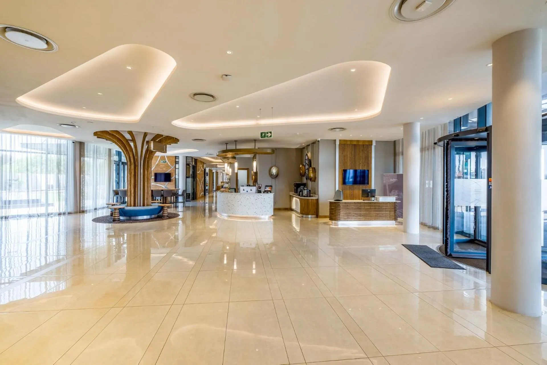 Lobby or reception in Radisson Hotel and Convention Centre OR Tambo Airport