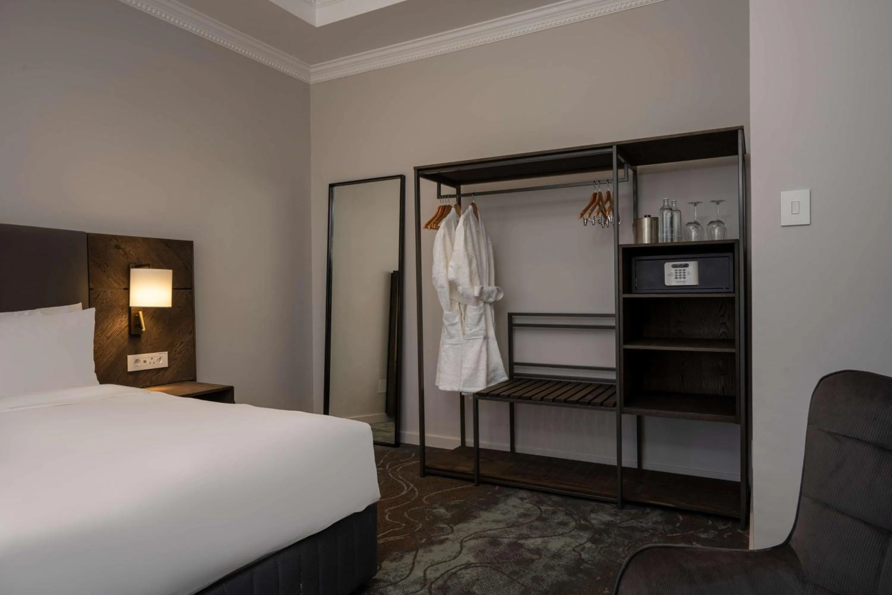 Photo of the whole room, Bed in Radisson Hotel and Convention Centre OR Tambo Airport