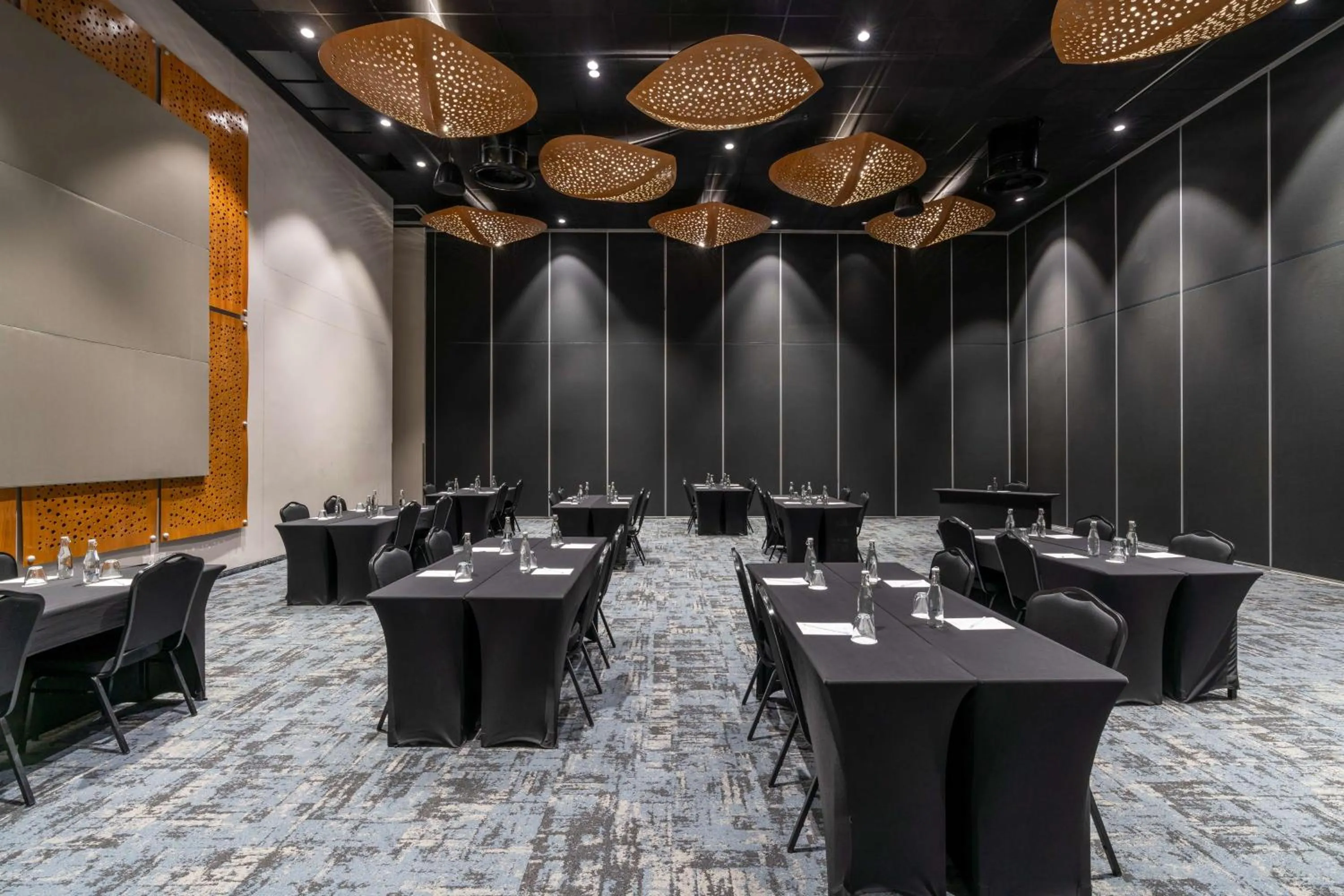 Meeting/conference room in Radisson Hotel and Convention Centre OR Tambo Airport