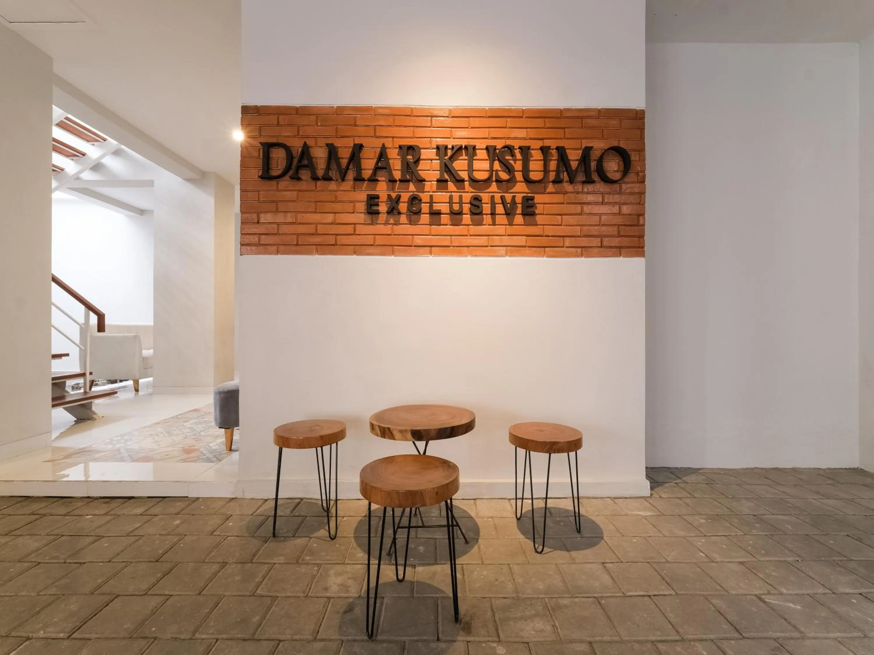 Area and facilities in Super OYO Collection O 90023 Damar Kusumo Guest House