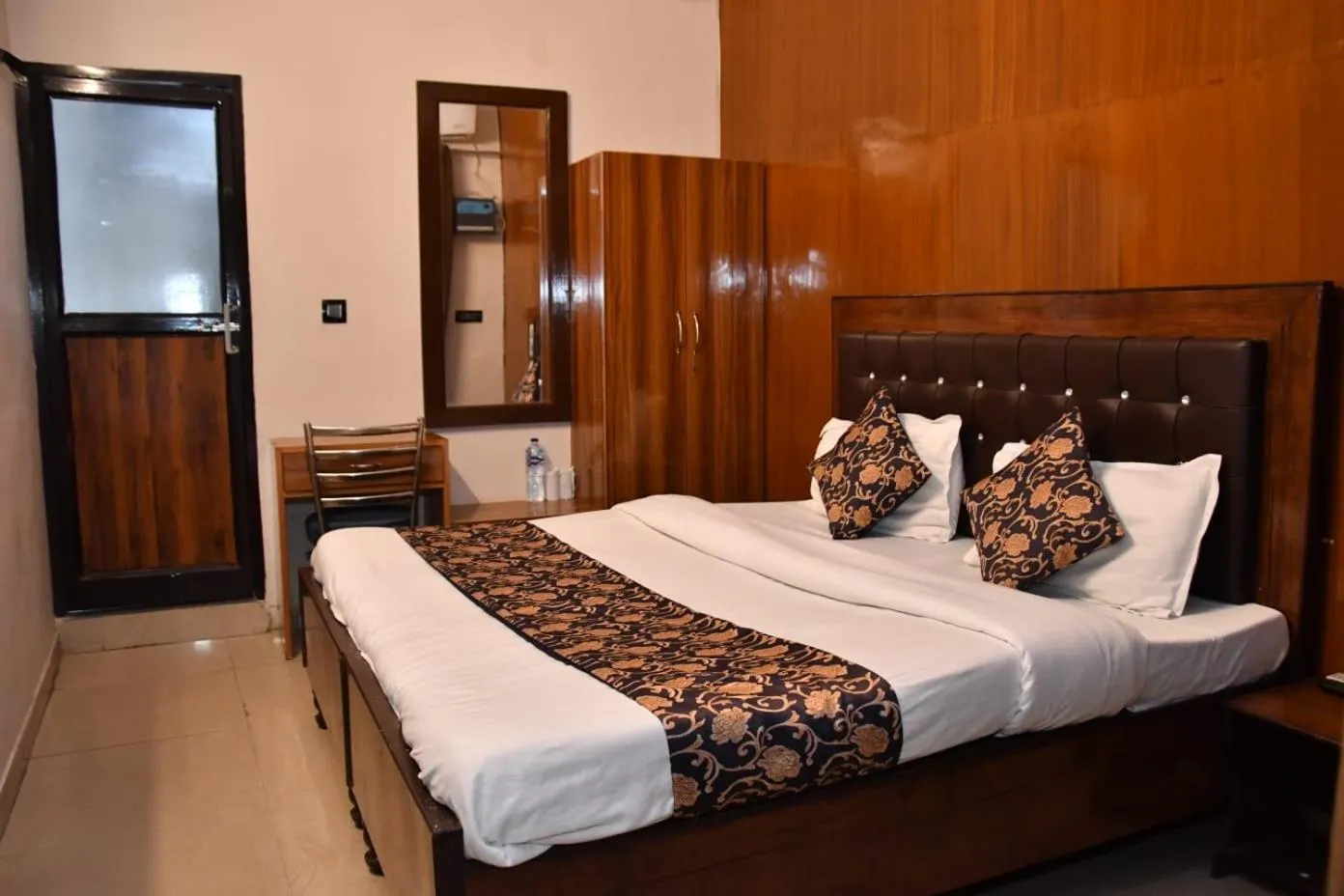 Bedroom, Bed in Hotel Rajat Residency Bijnor