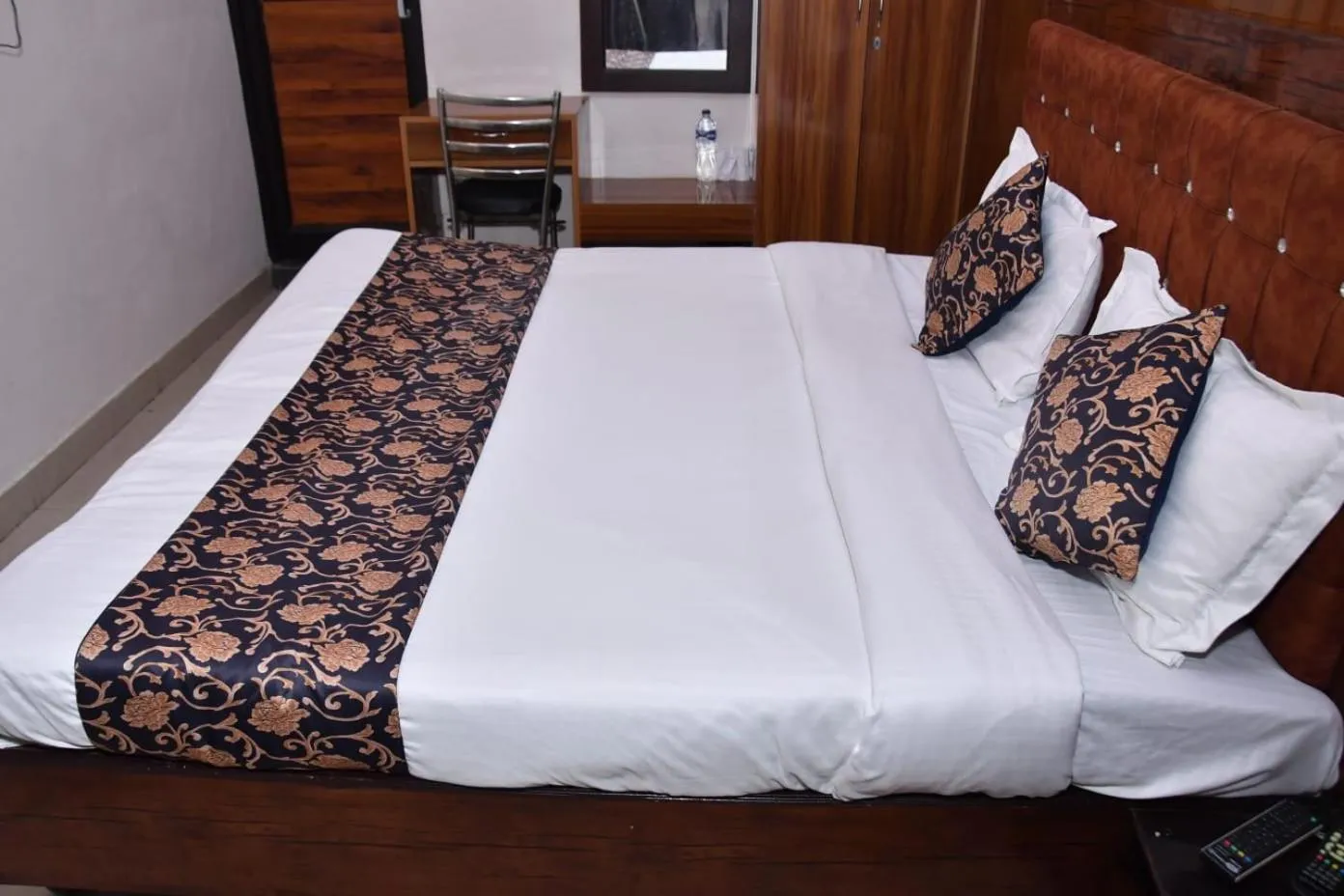 Bedroom, Bed in Hotel Rajat Residency Bijnor