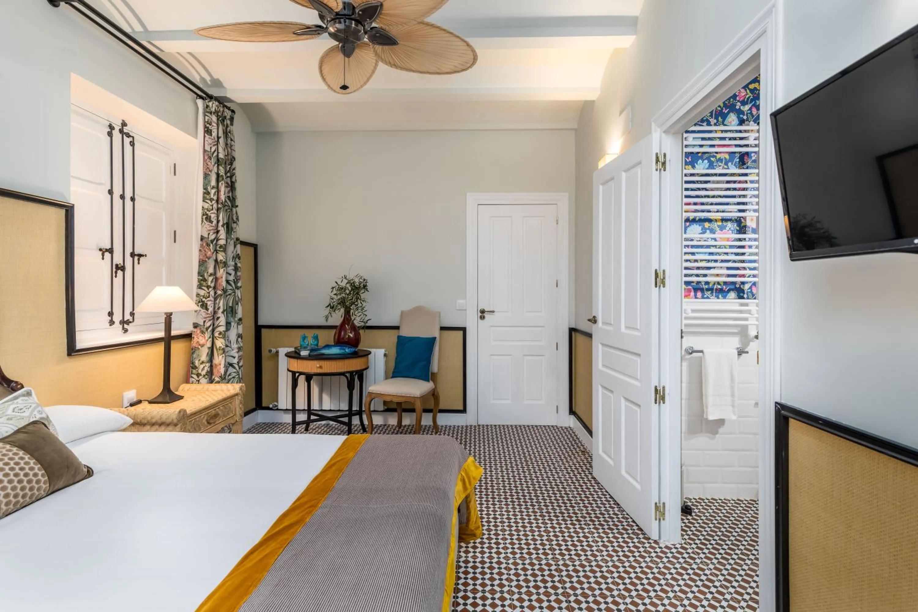 Bed in Maison San Alfredo B&B