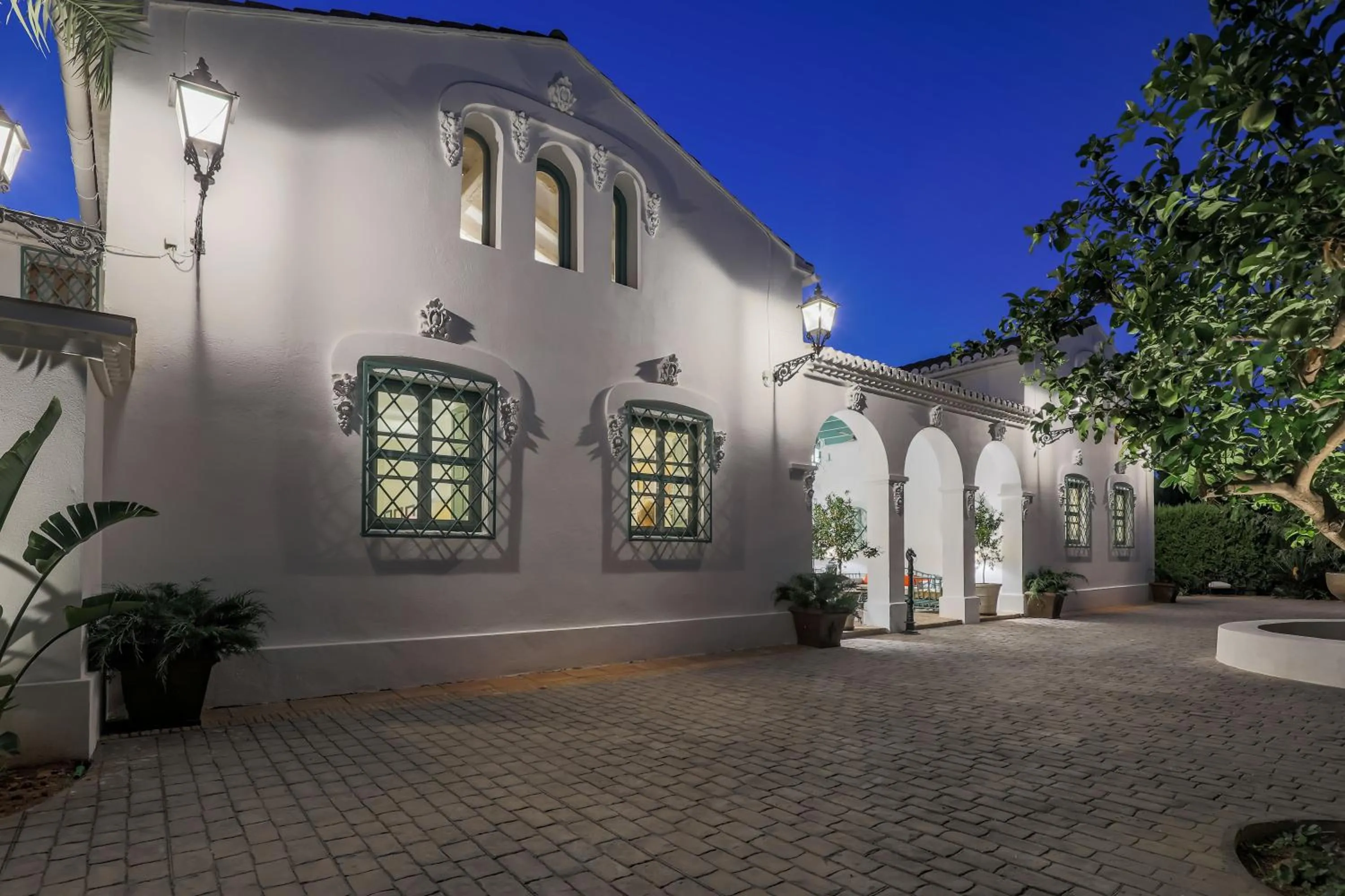 Property building in Maison San Alfredo B&B