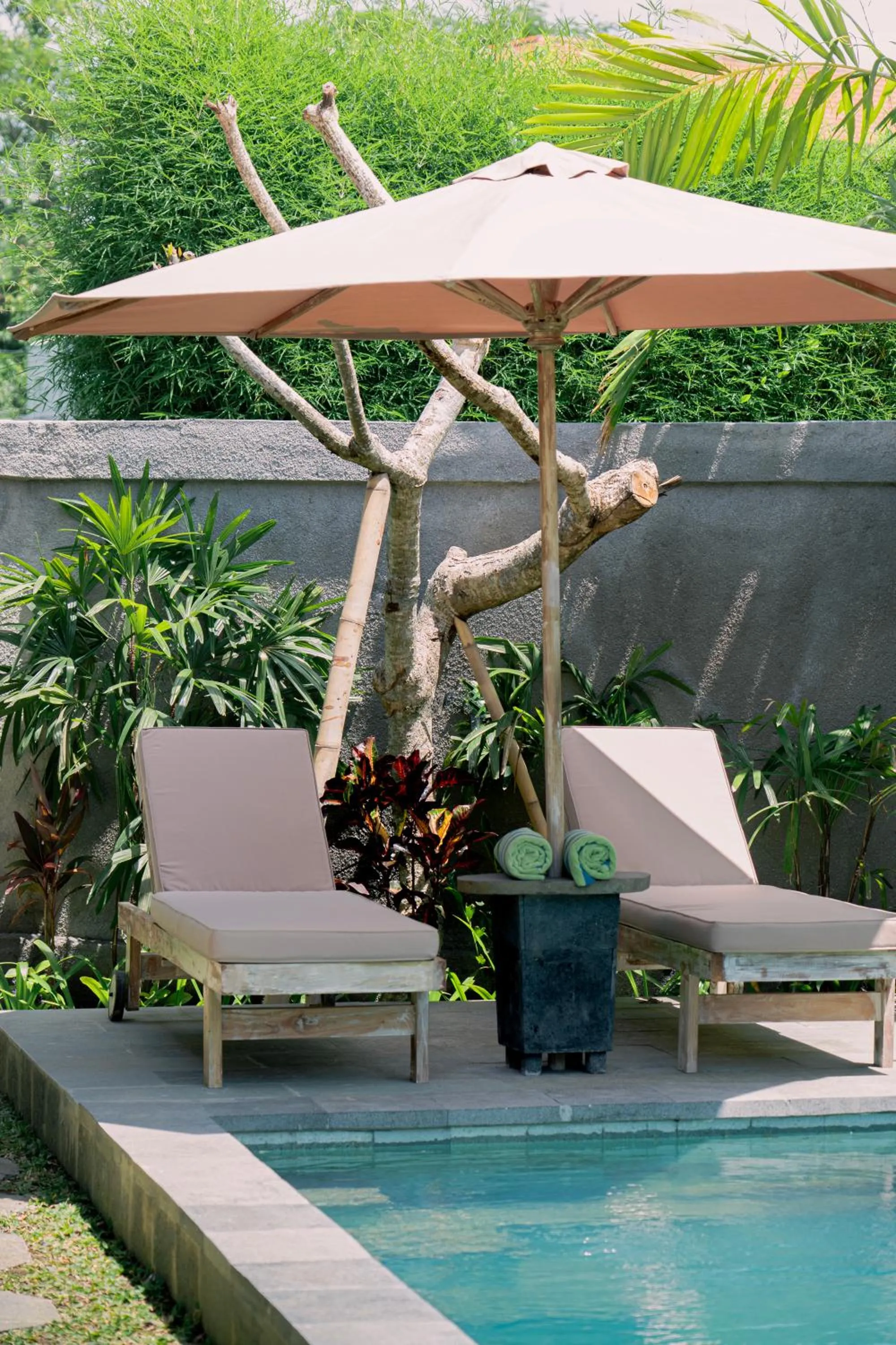 Swimming pool in Aswanaya Villas Ubud