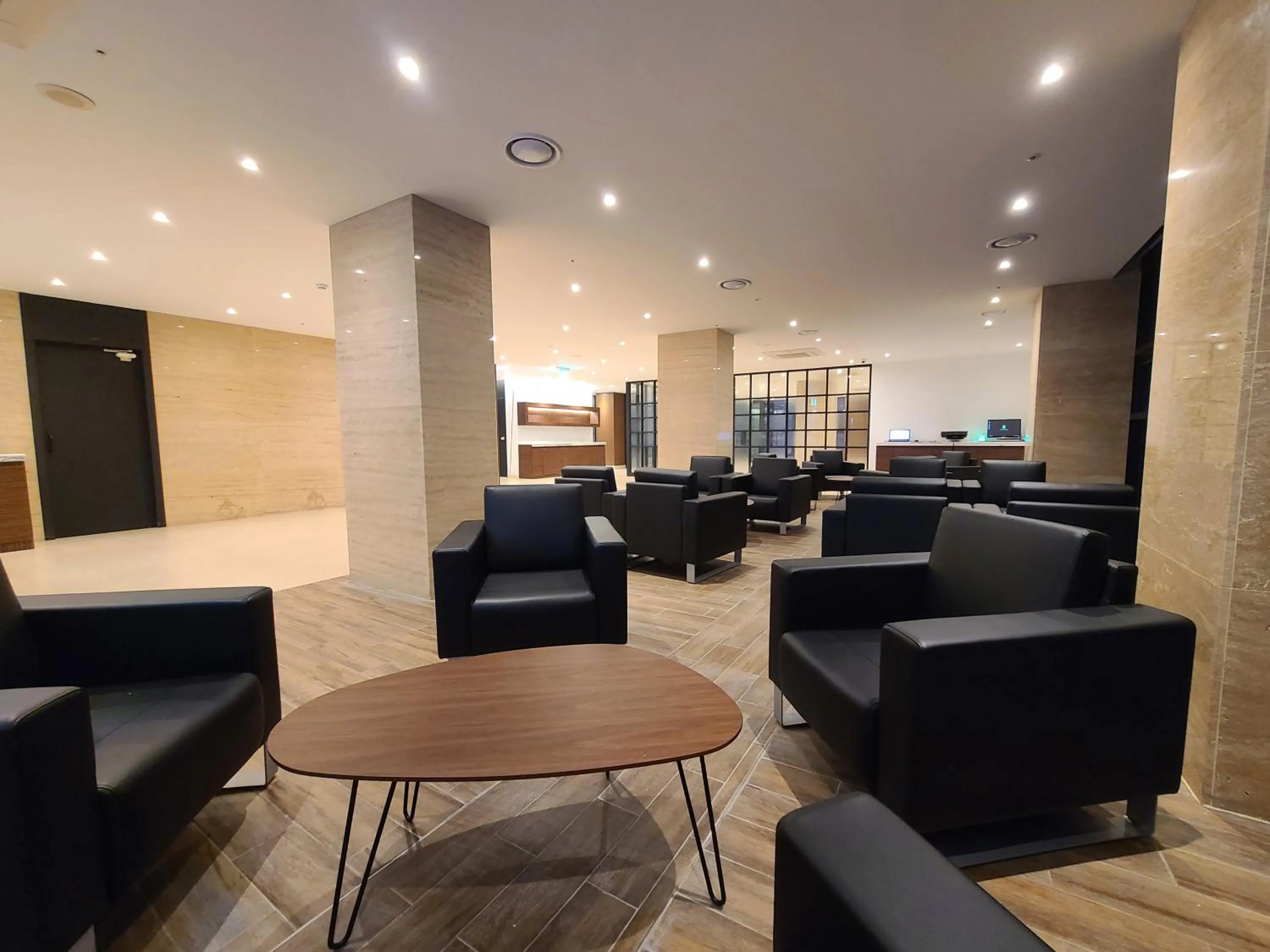 Seating area in Tamara Jeju hotel