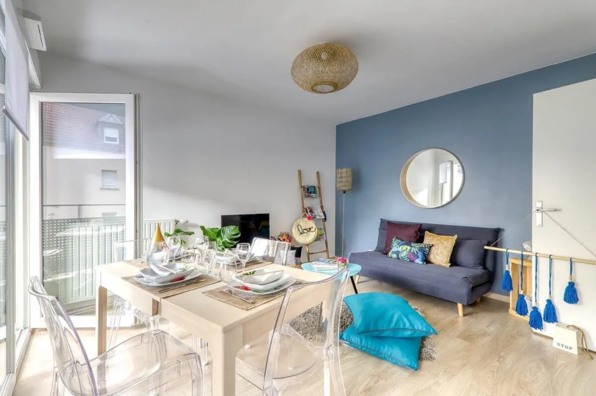 TV and multimedia in C4 Les Jardins d'Orsonville