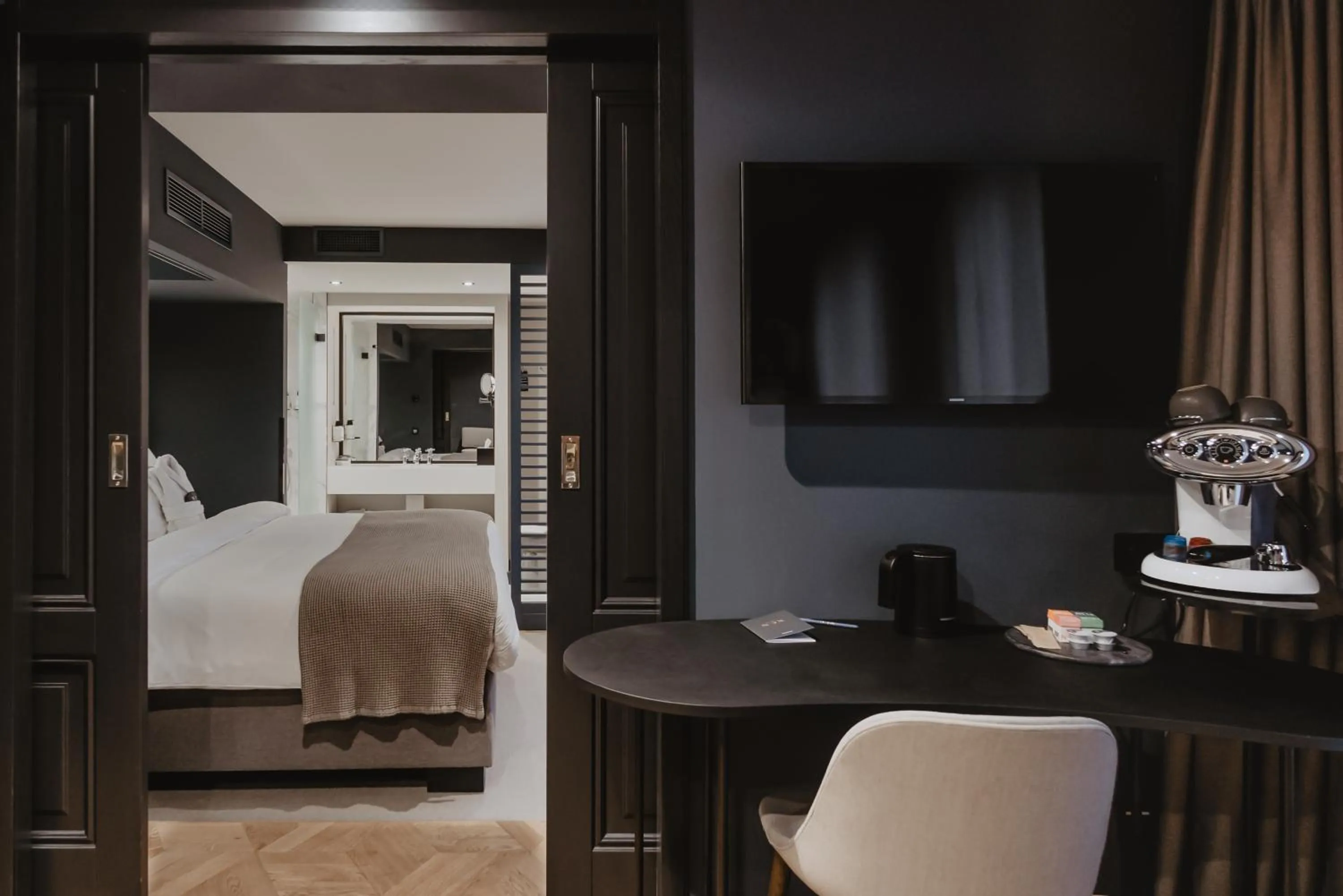 Bed in The Nox Hotel