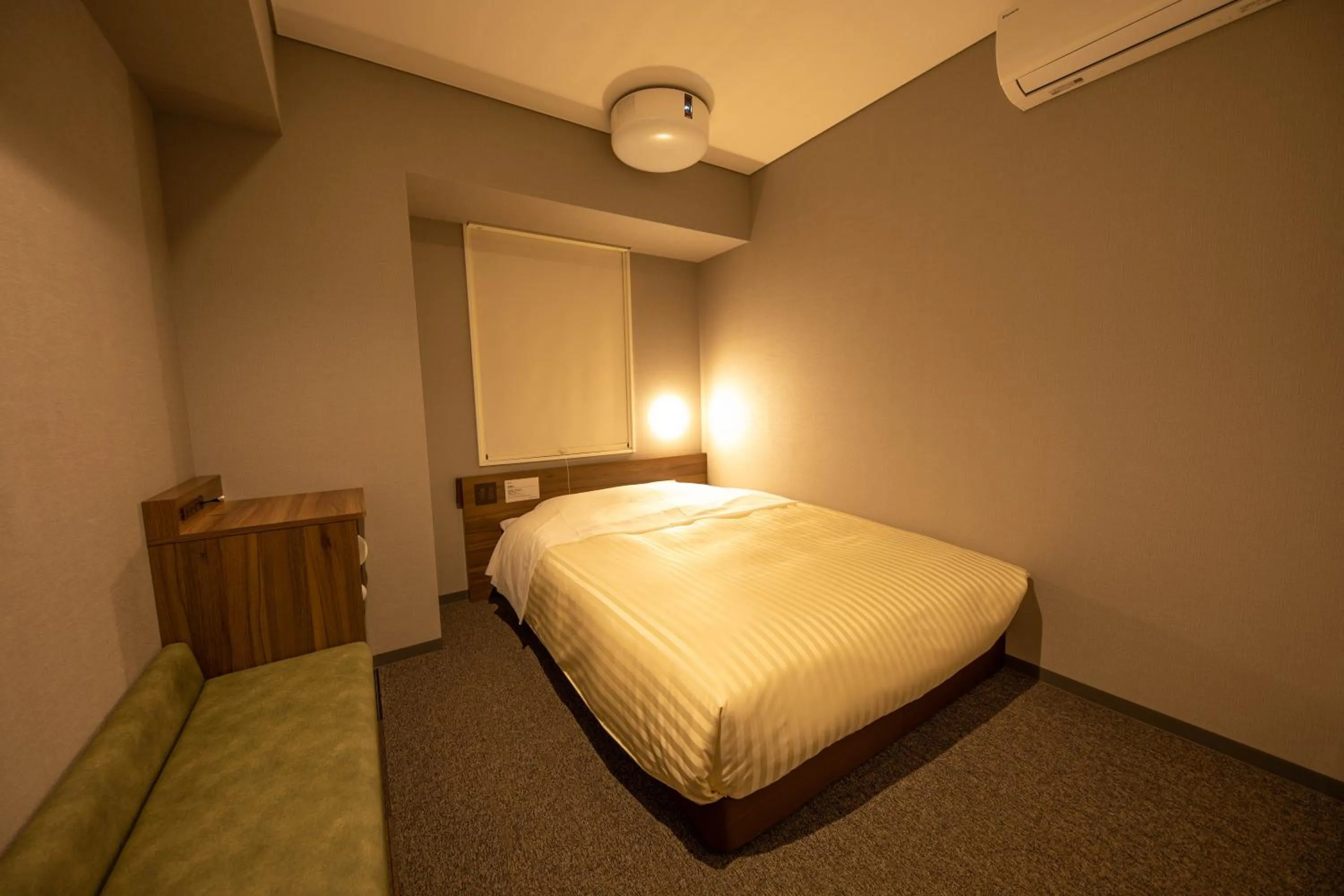 Bed in Super Hotel Tokyo Akabane Eki Minamiguchi