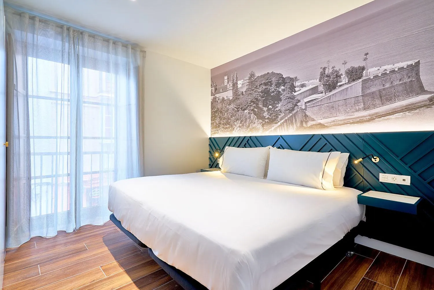 Bedroom, Bed in Tandem Torres de Cádiz Suites