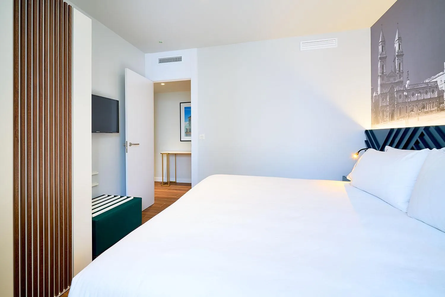 Bedroom, Bed in Tandem Torres de Cádiz Suites