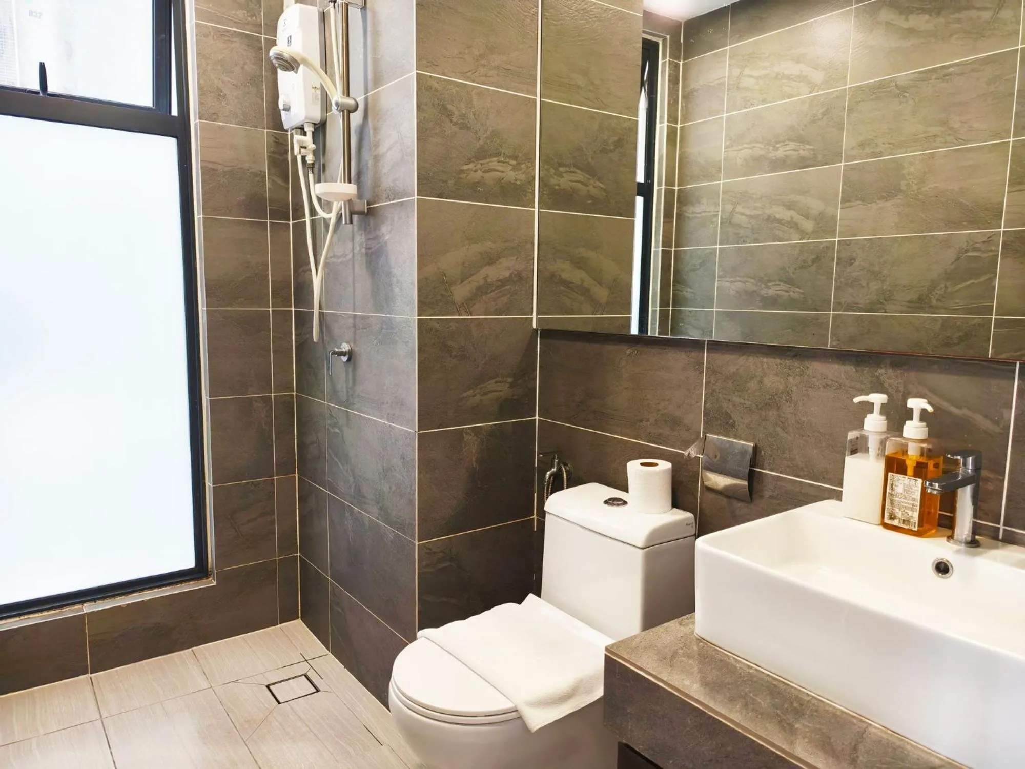 Shower in Bell Suites by Salaam Suites, Sepang