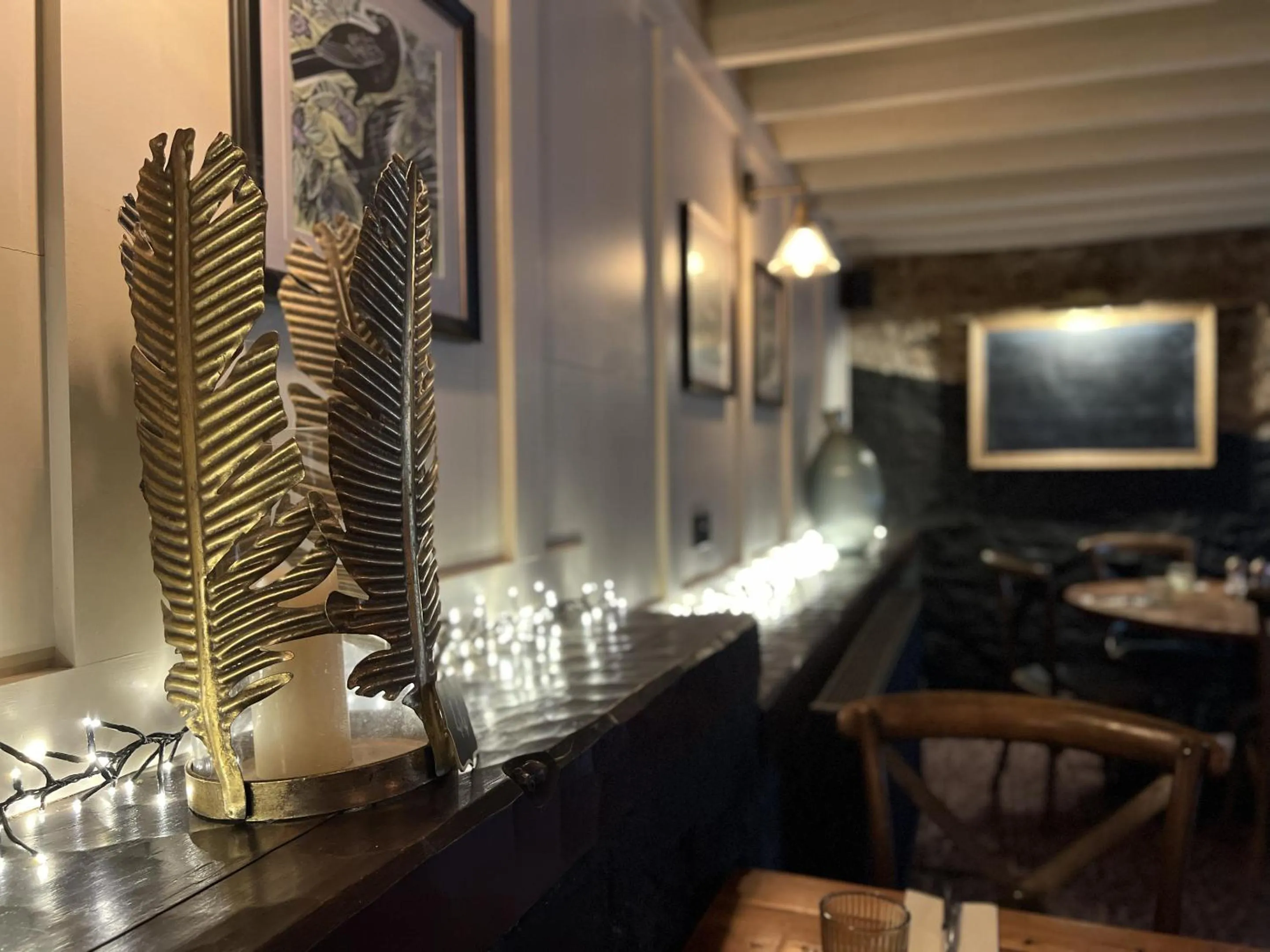 Dining area in The Forresters Arms Kilburn